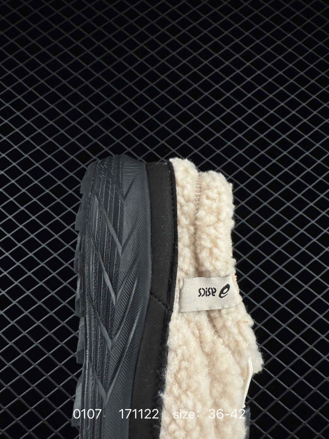 Asics   GEL-SONOMA WT