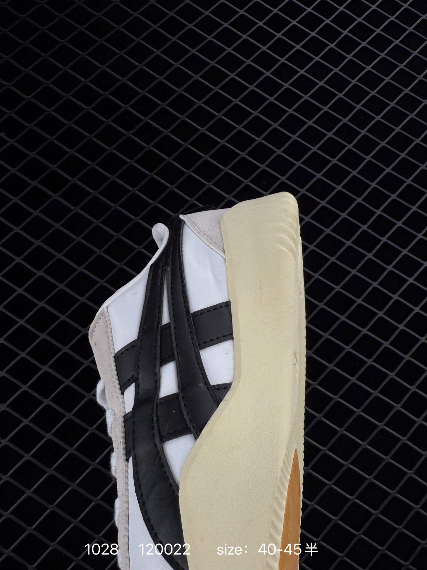 ASICS Onitsuka Tiger ACROMOUNT