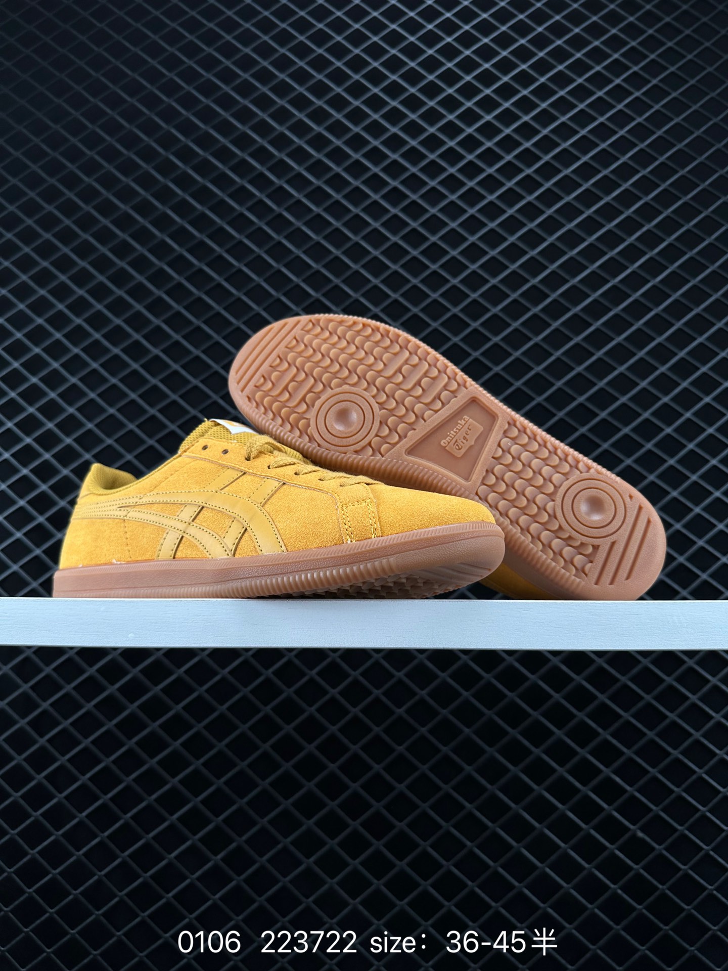 Asics Onitsuka Tiger  DD TRAINER