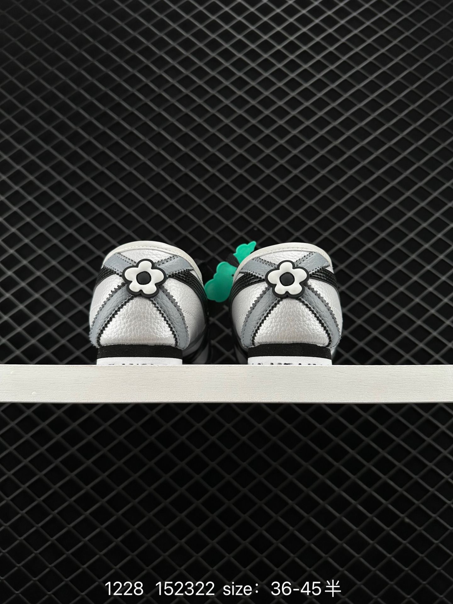 asics OnitsukaTiger  MEXICO 66