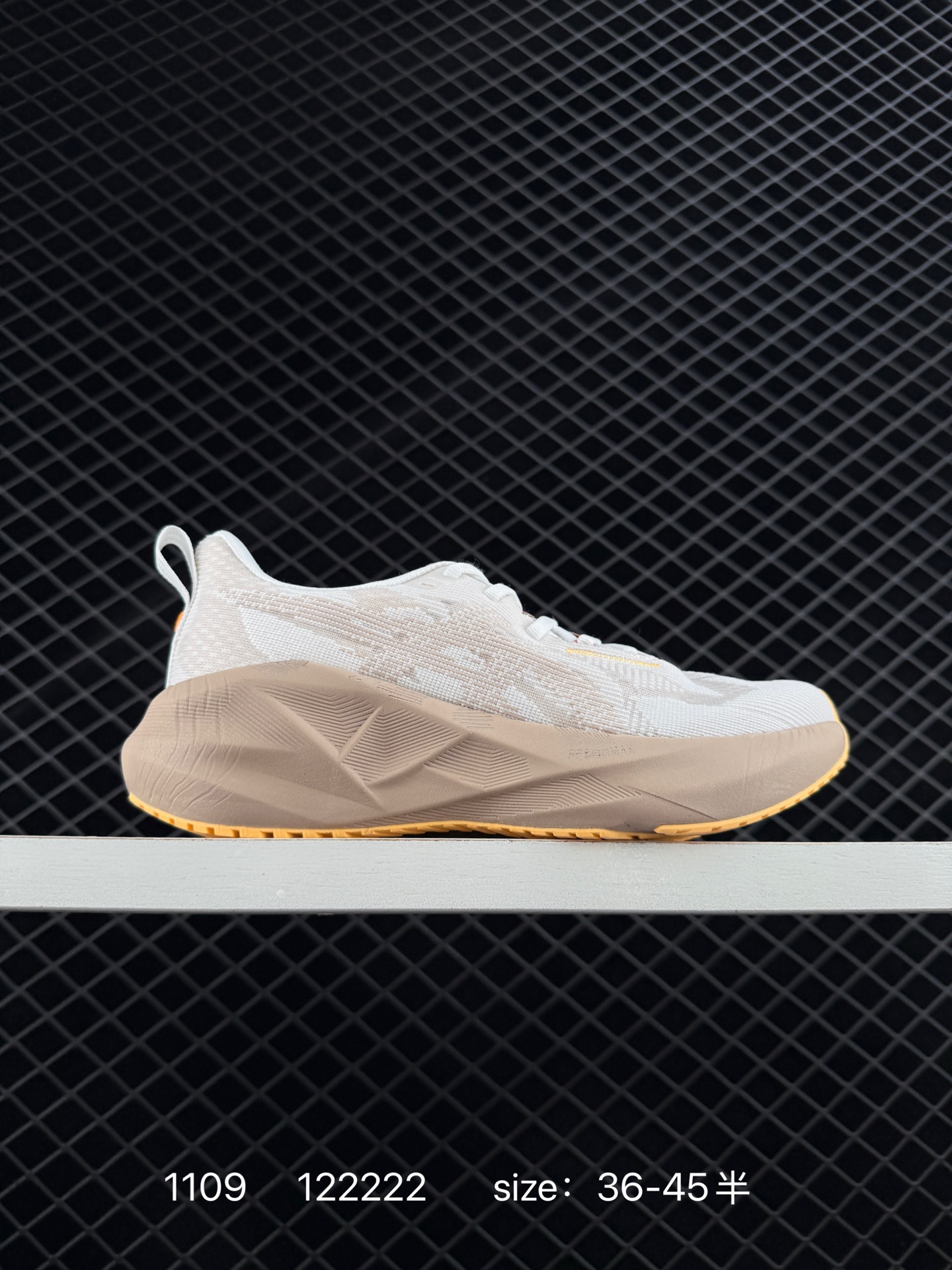 Asics NOVABLAST 5 LE