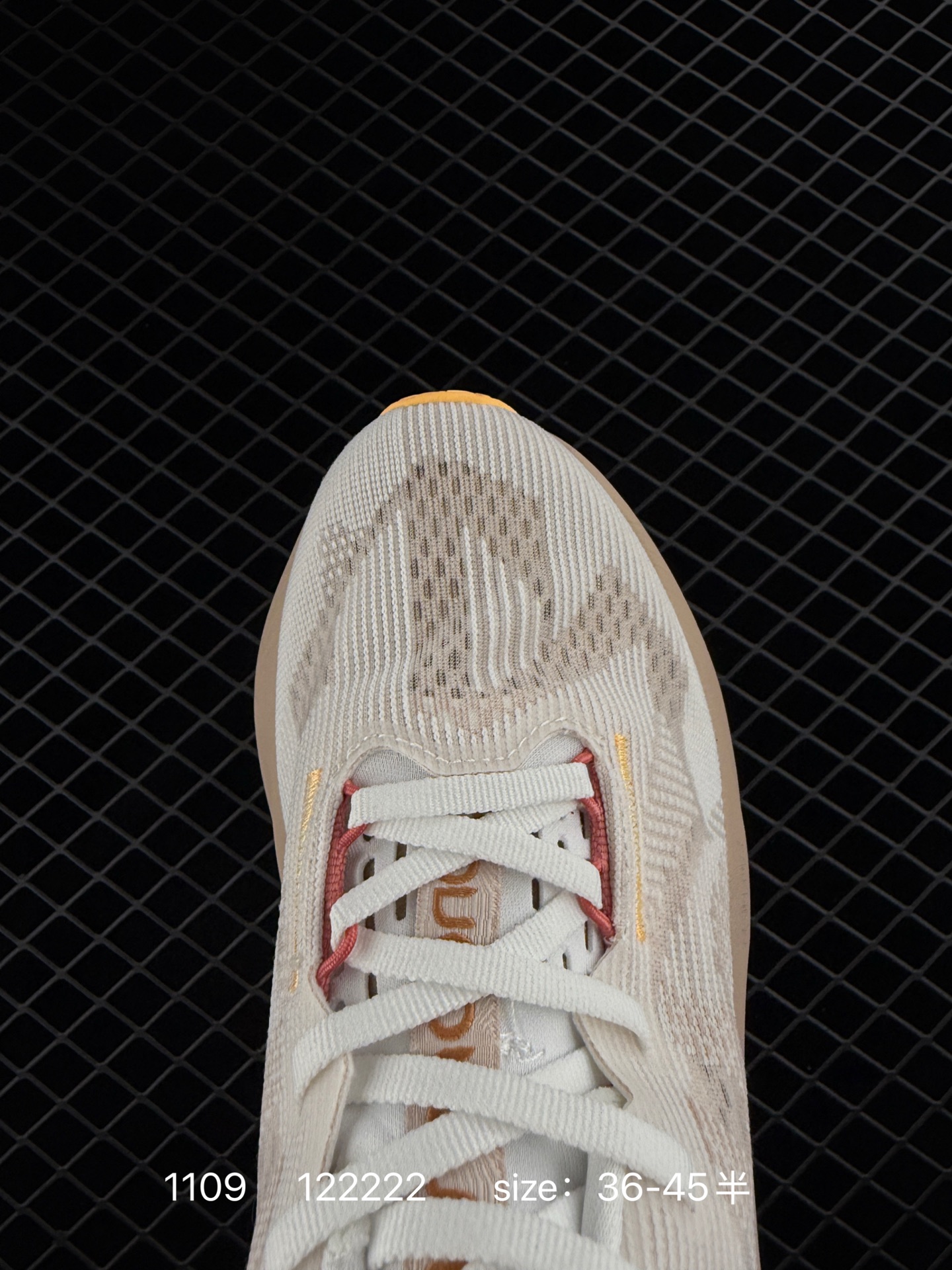 Asics NOVABLAST 5 LE