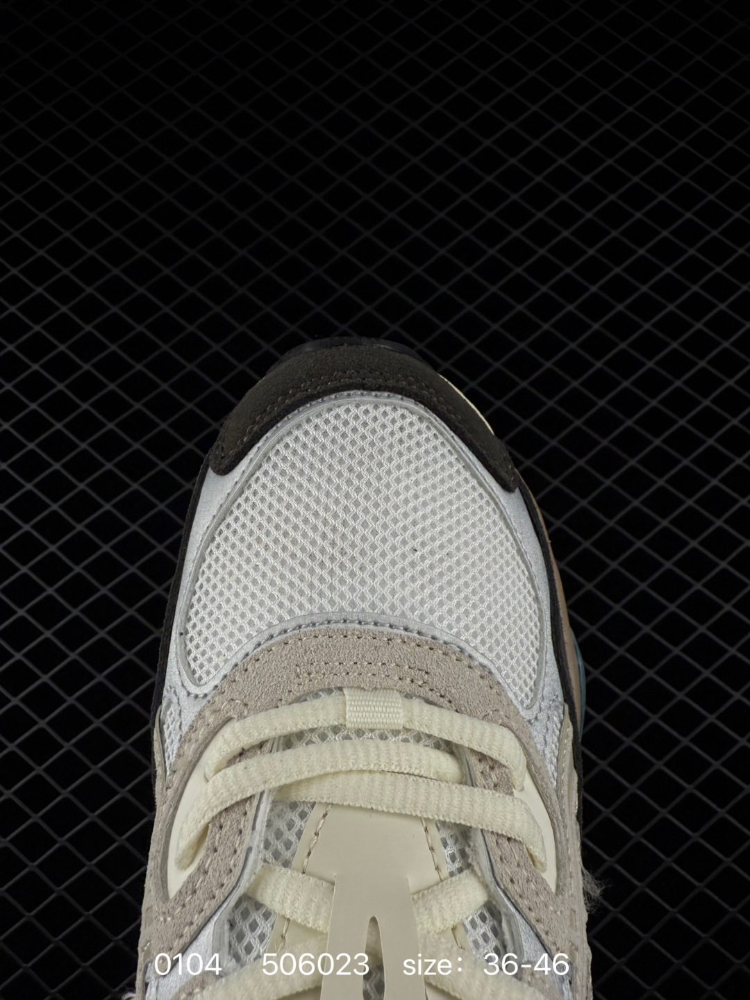 ASICS   GEL-KAHANA 8