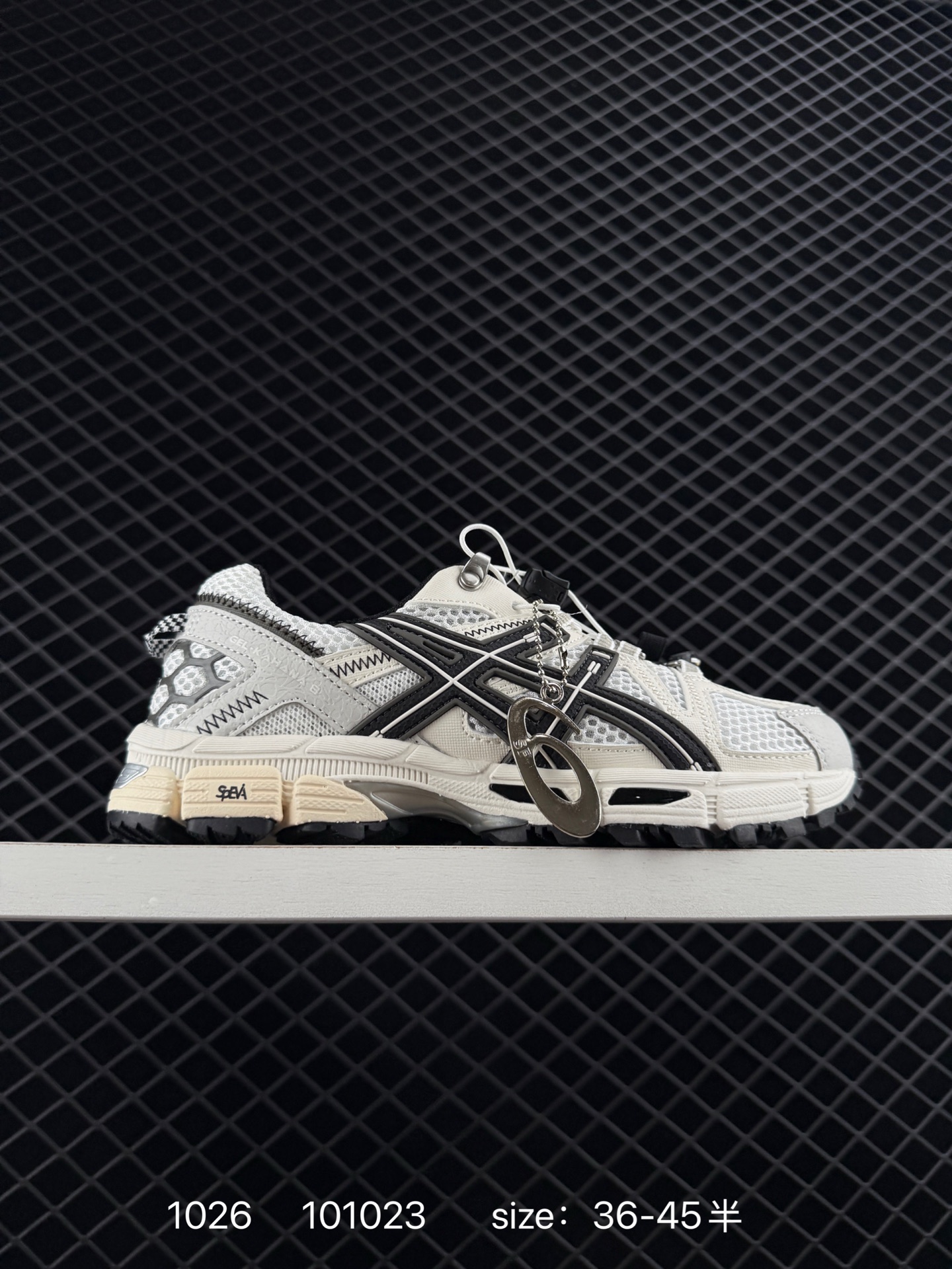 ASICS   GEL-KAHANA 8