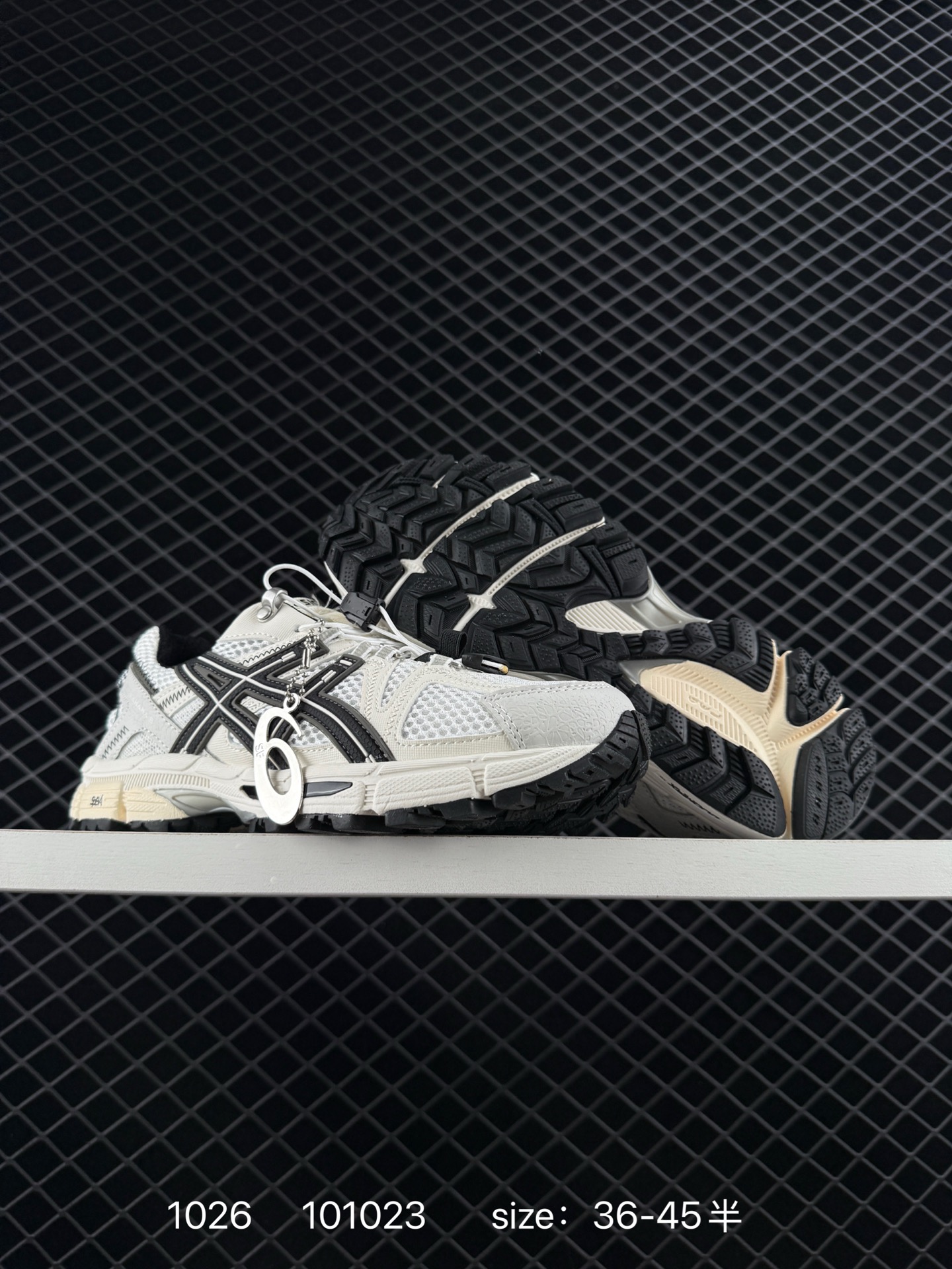 ASICS   GEL-KAHANA 8