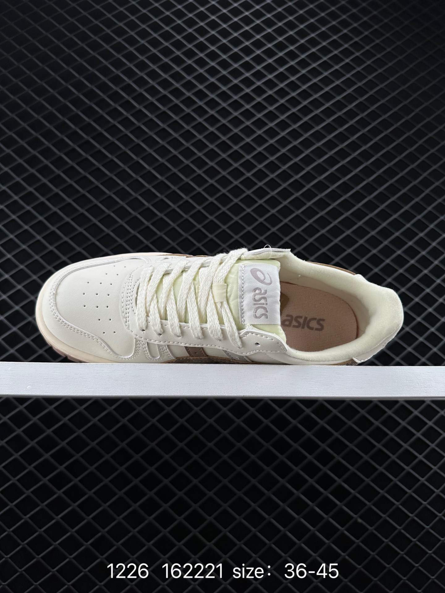 ASICS   COURT MZ 1203A127