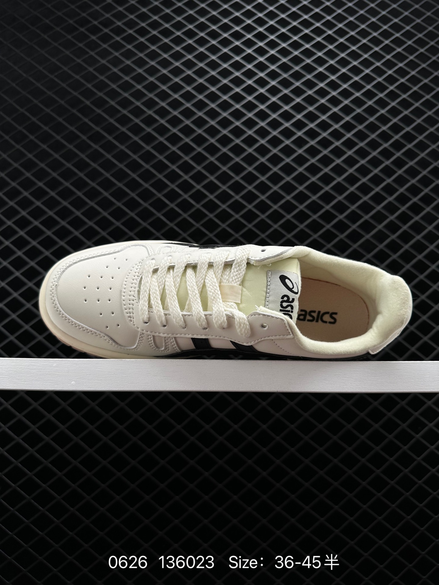 ASICS   COURT MZ 1203A127