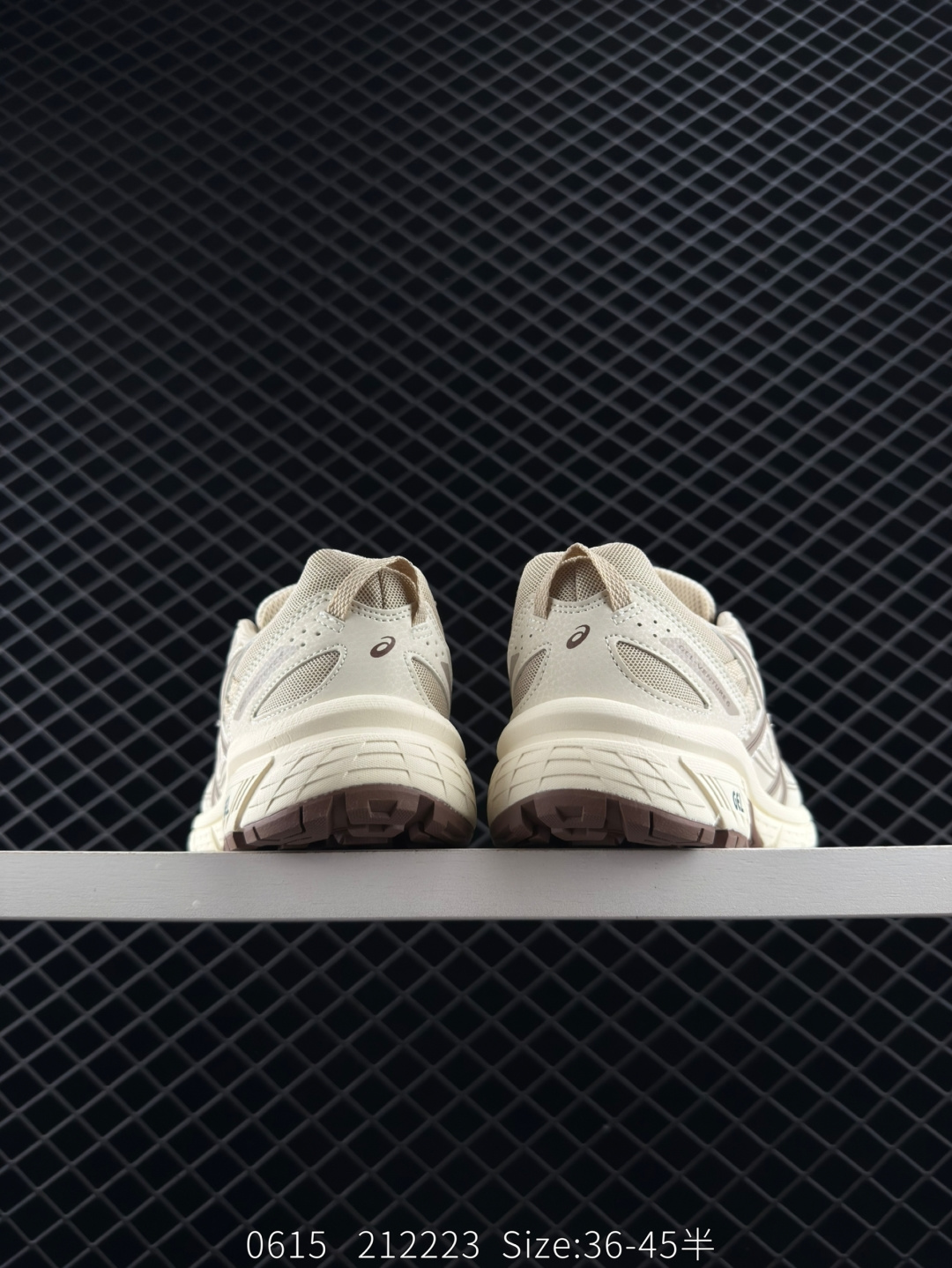 ASICS  Gel-Venture 6