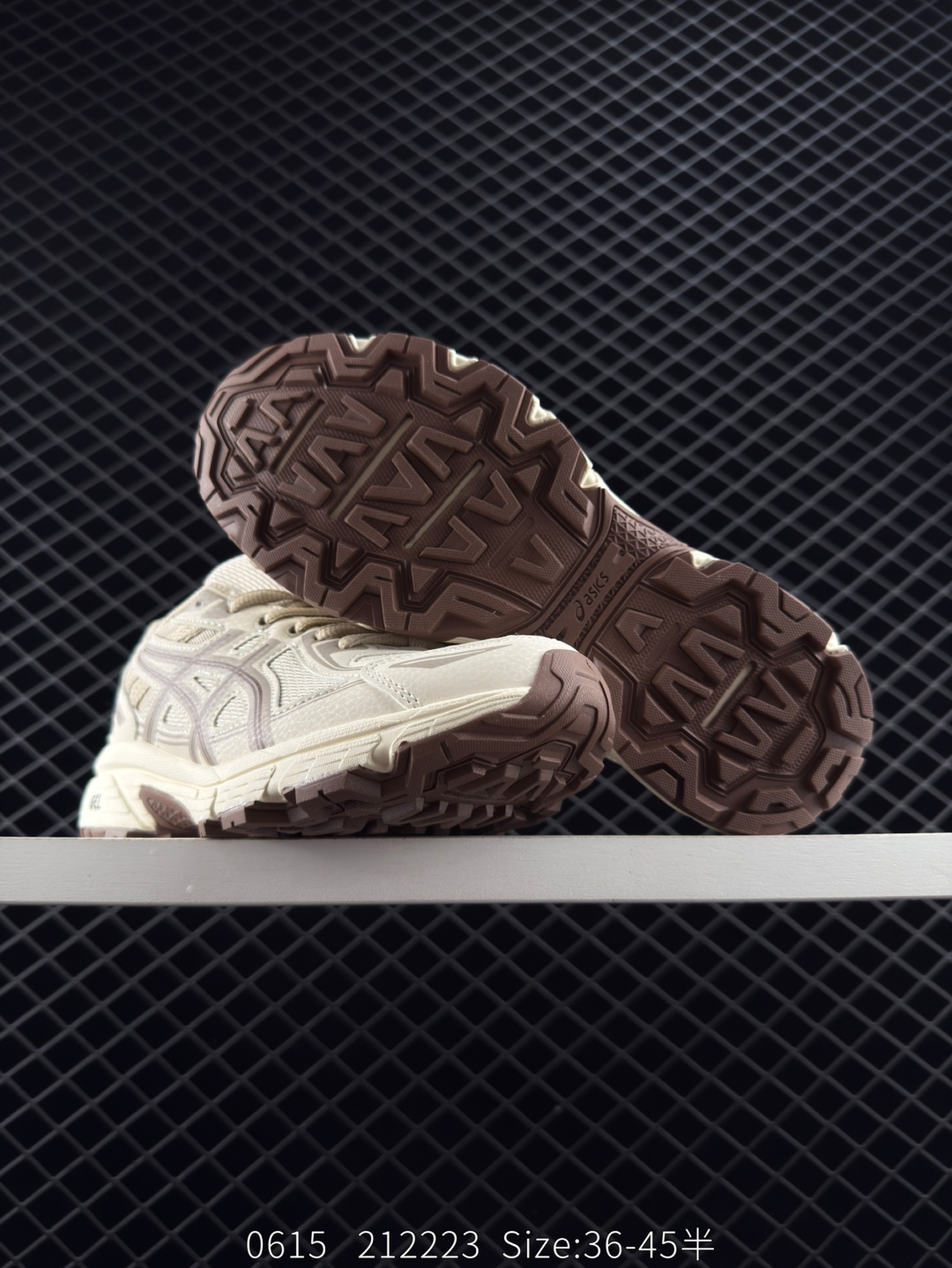 ASICS  Gel-Venture 6