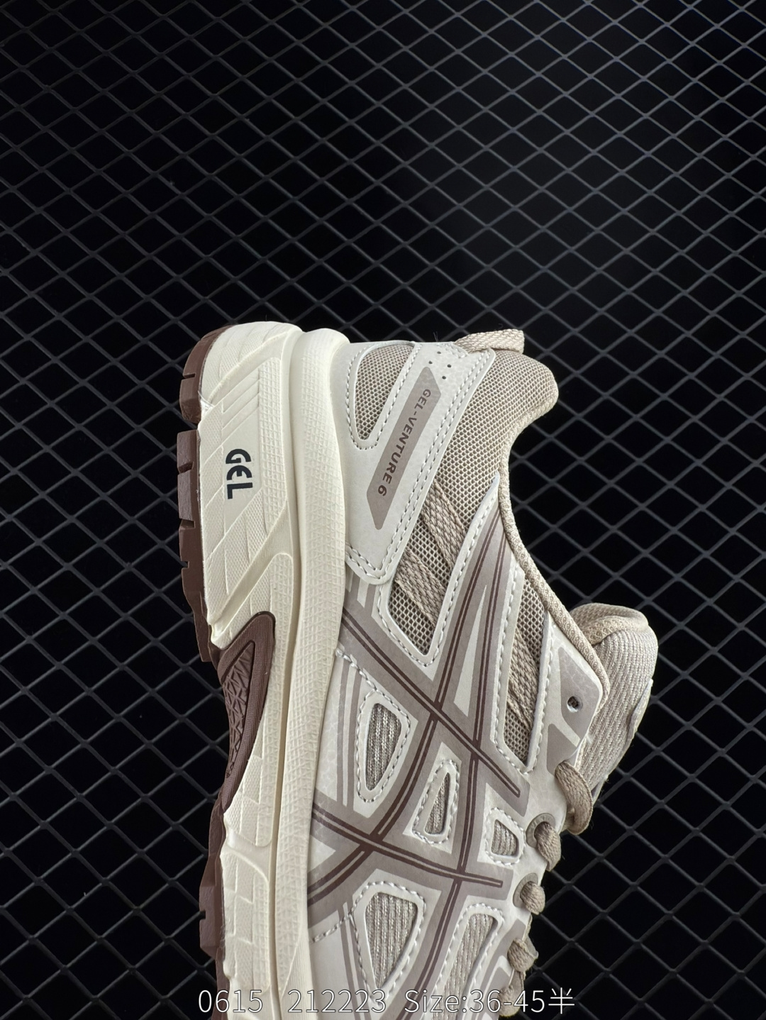ASICS  Gel-Venture 6