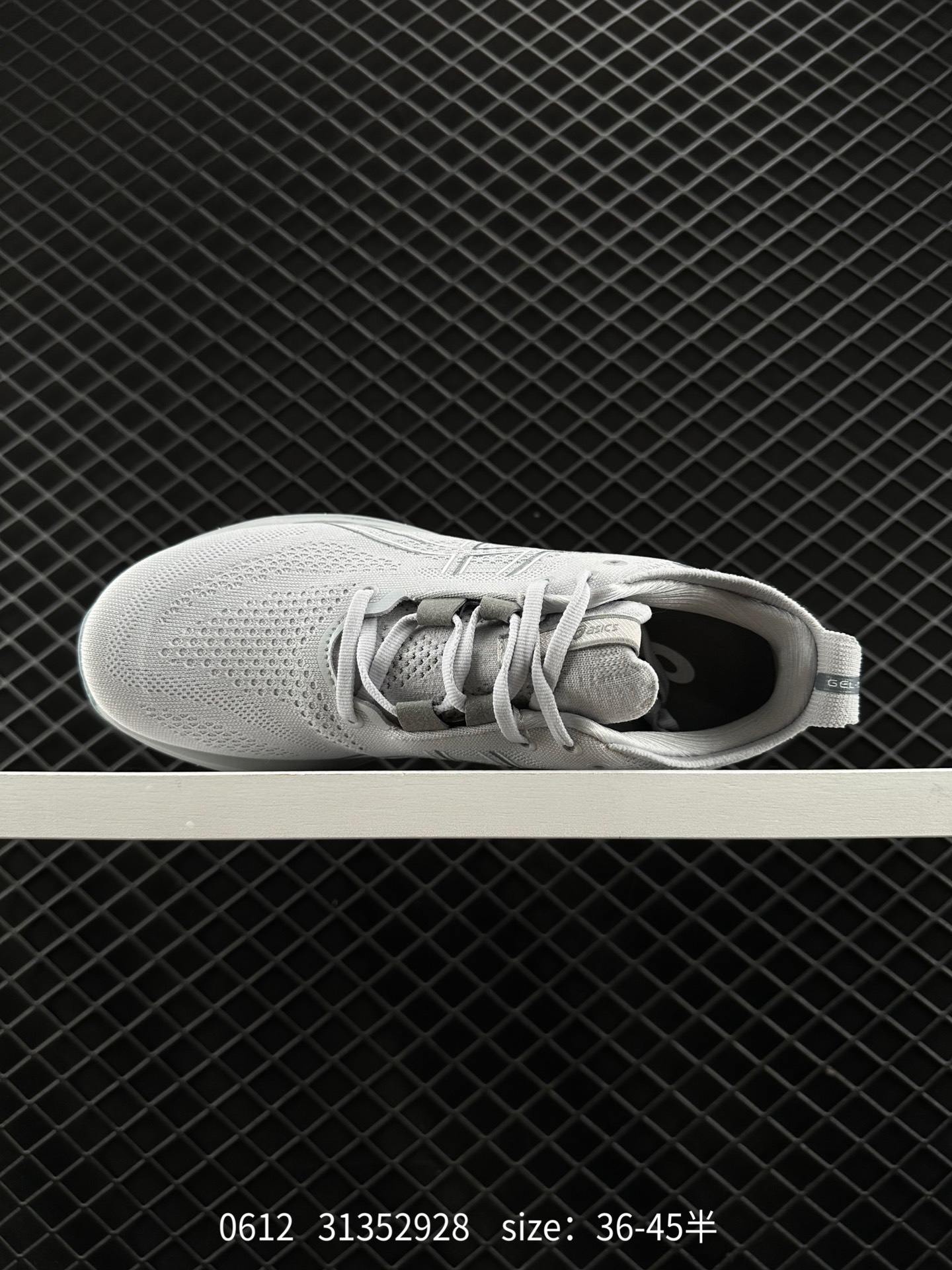 Asics  GEL-NIMBUS 26