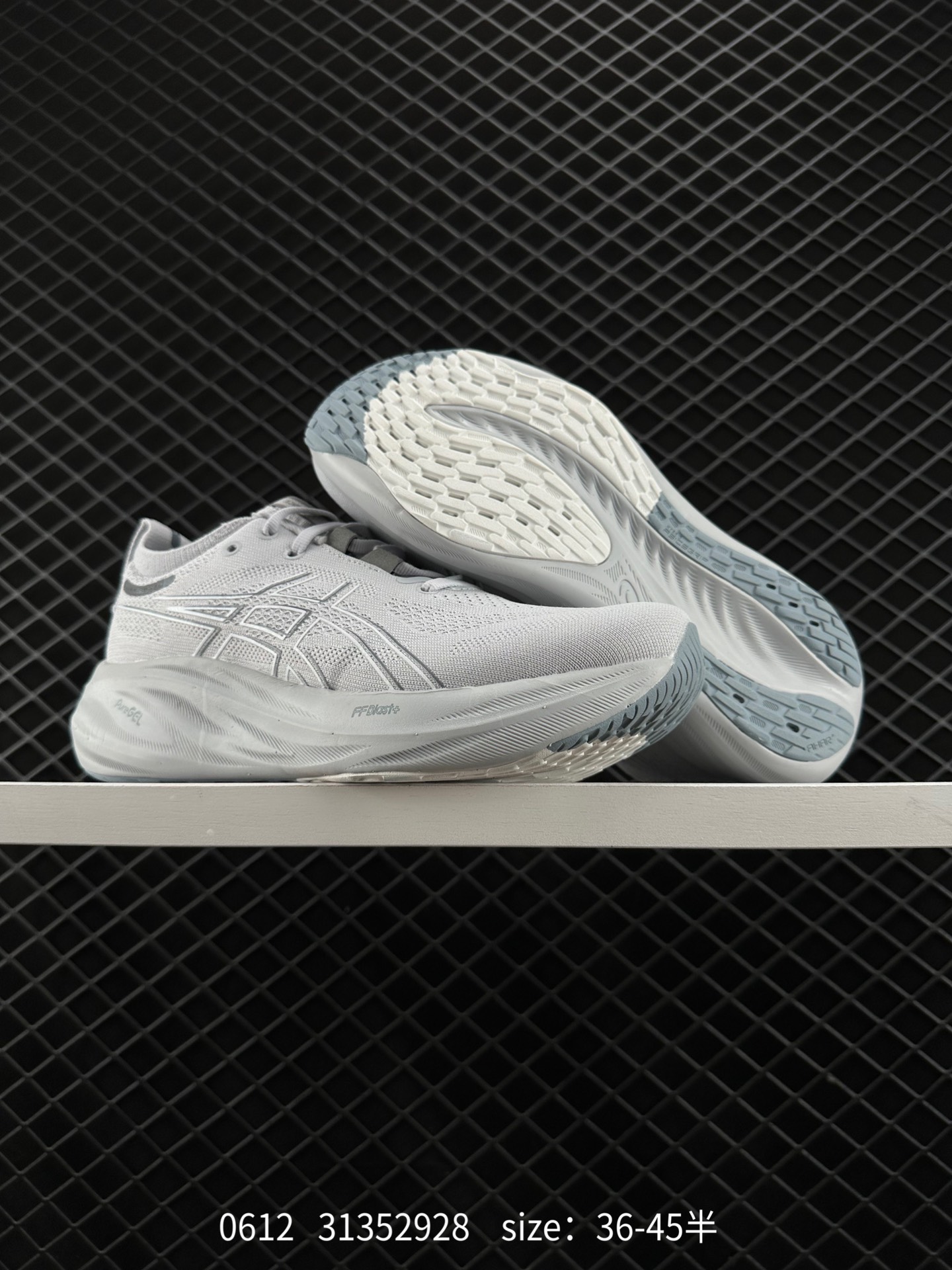 Asics  GEL-NIMBUS 26