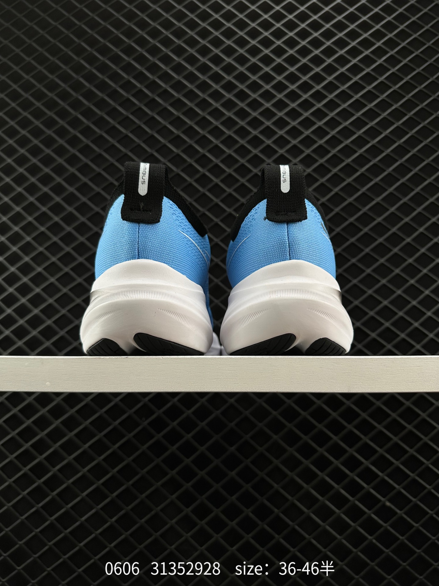 Asics  GEL-NIMBUS 26