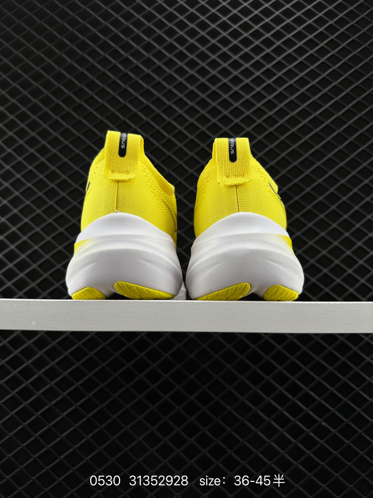 Asics  GEL-NIMBUS 26