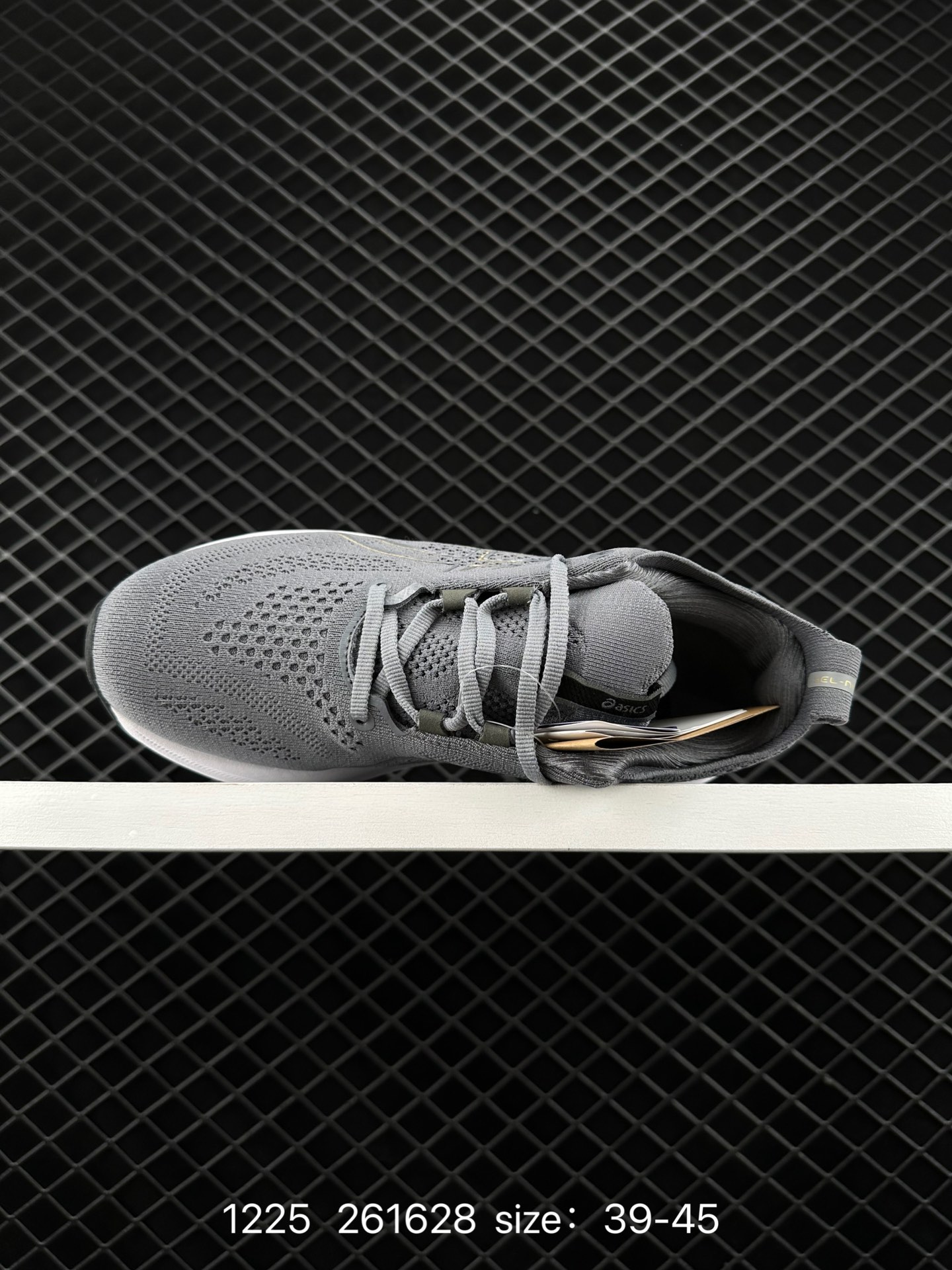 Asics  GEL-NIMBUS 26