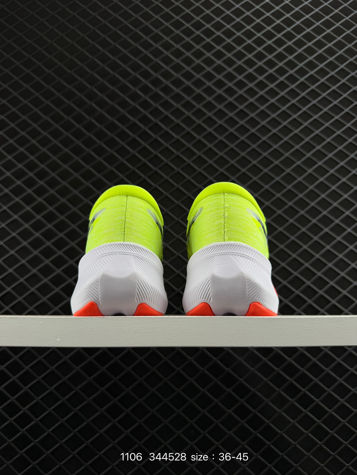 Asics  MAGIC SPEED 4