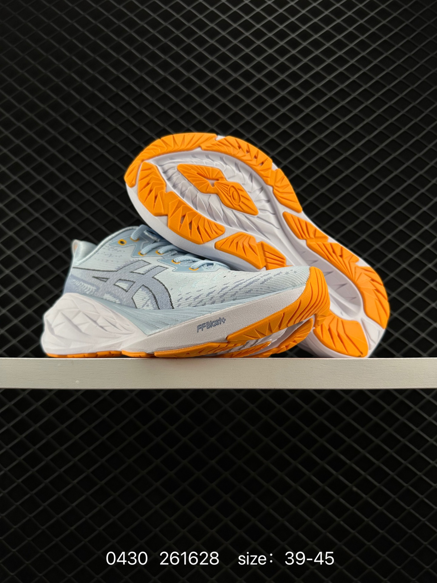 Asics  2024  ASICS NOVABLAST 4