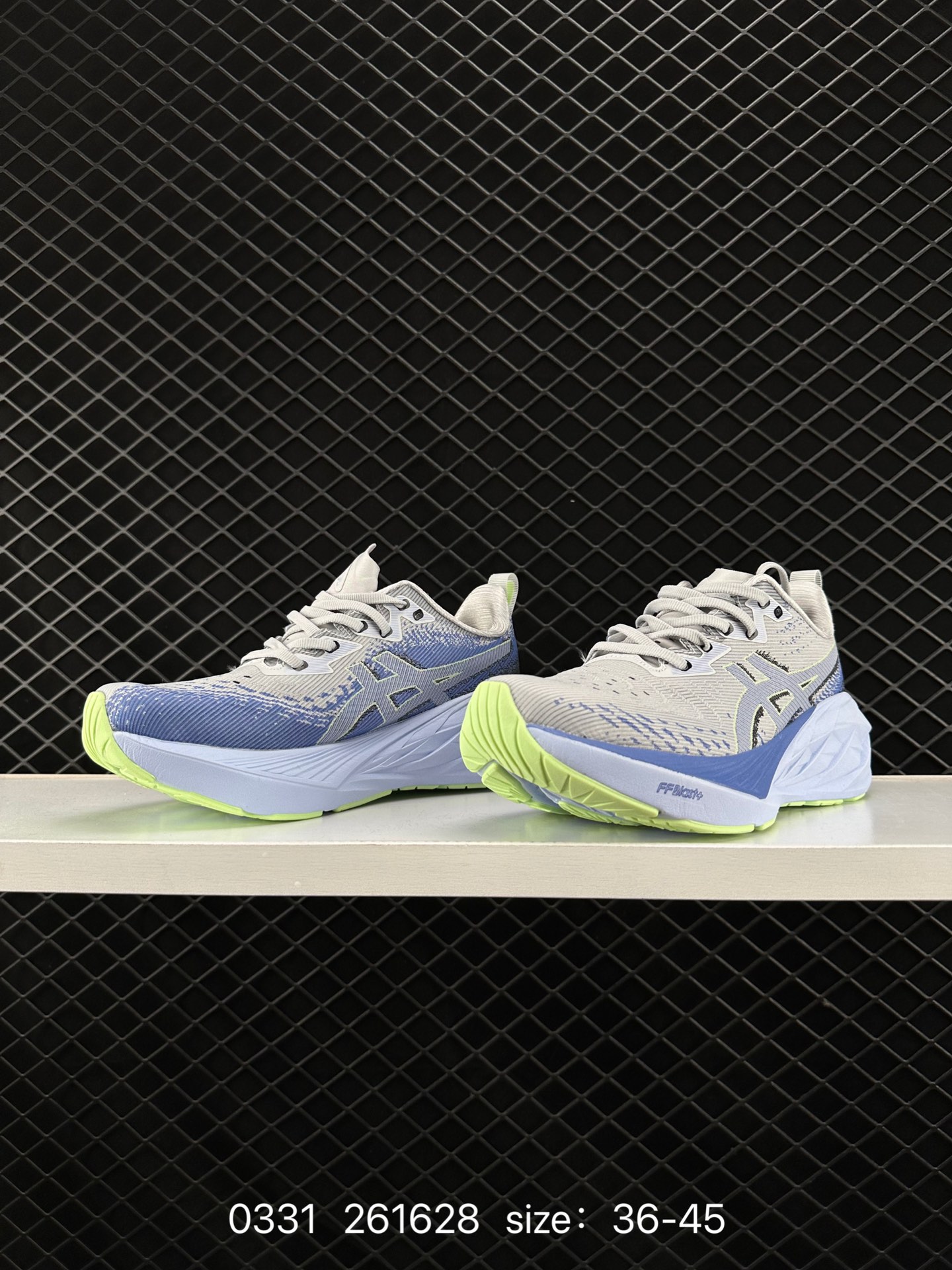 Asics  2024  ASICS NOVABLAST 4