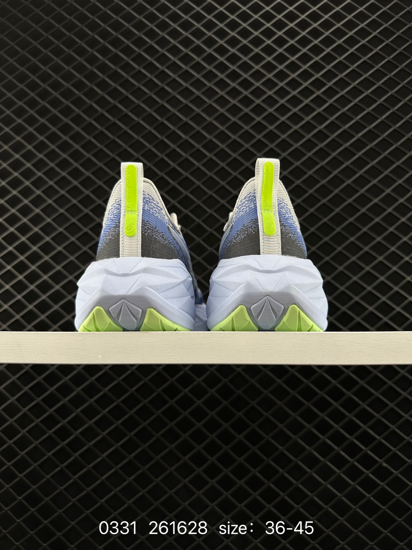 Asics  2024  ASICS NOVABLAST 4