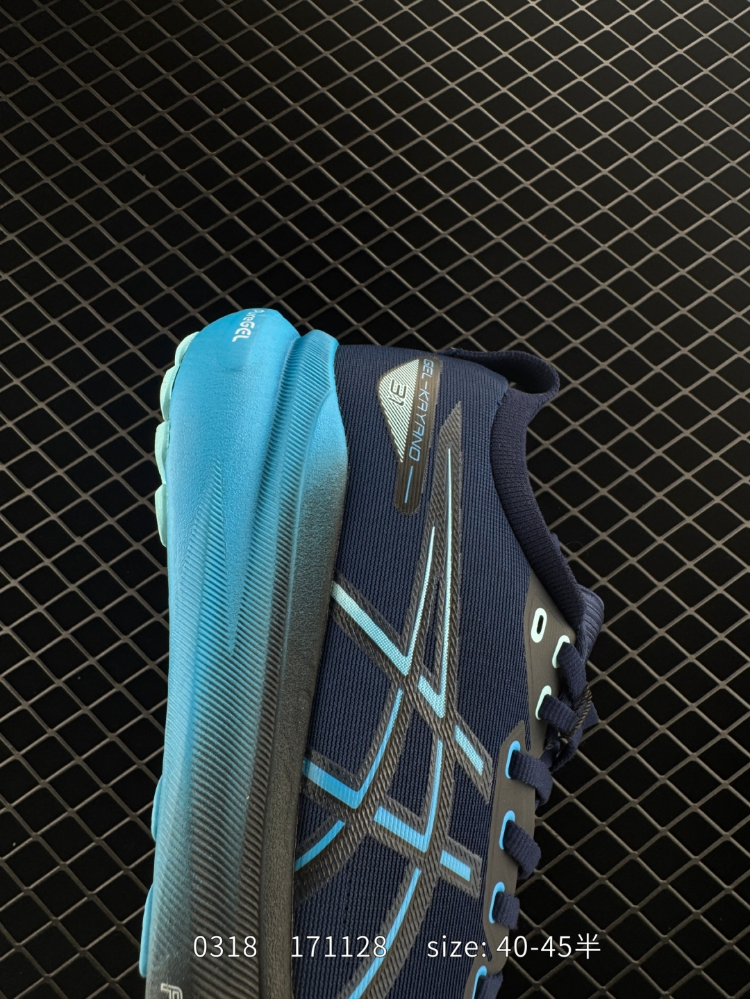 ASICS  GEL-KAYANO 31 PLATINUM