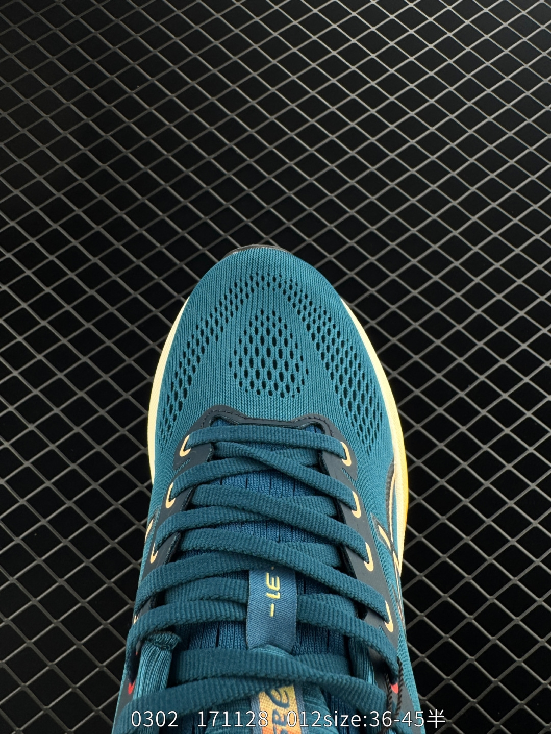 ASICS  GEL-KAYANO 31 PLATINUM