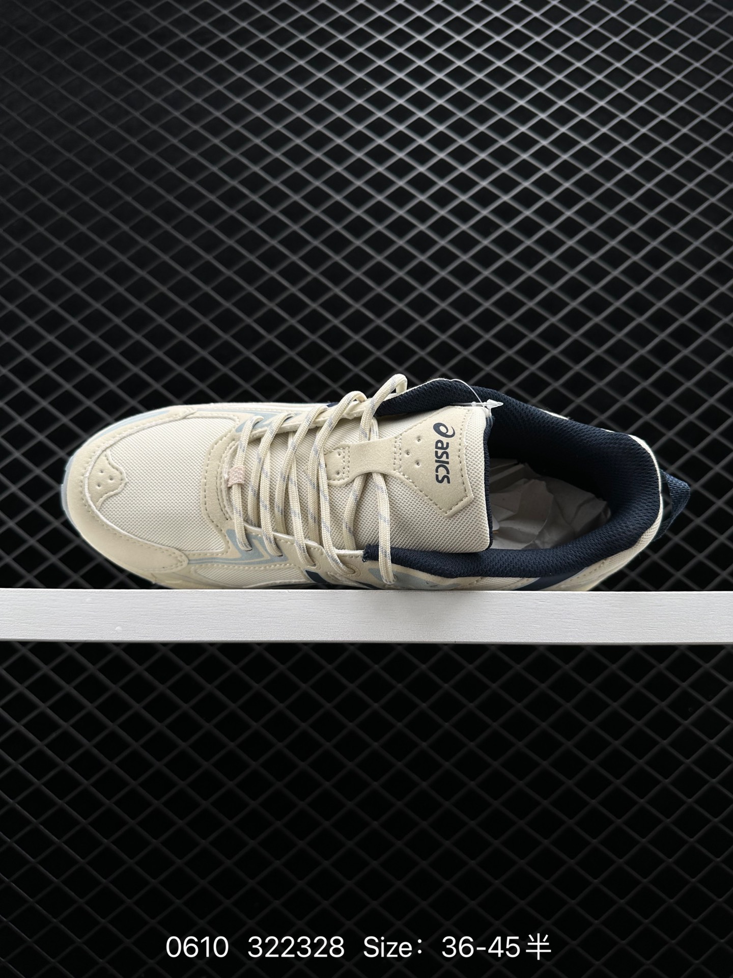 ASICS  Gel-Venture 6