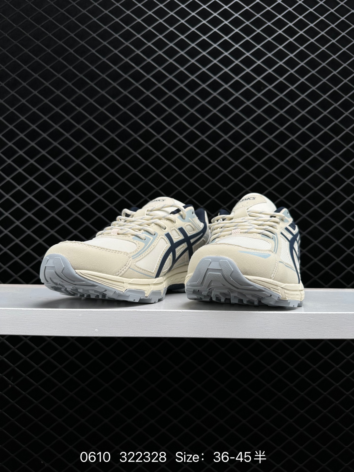 ASICS  Gel-Venture 6