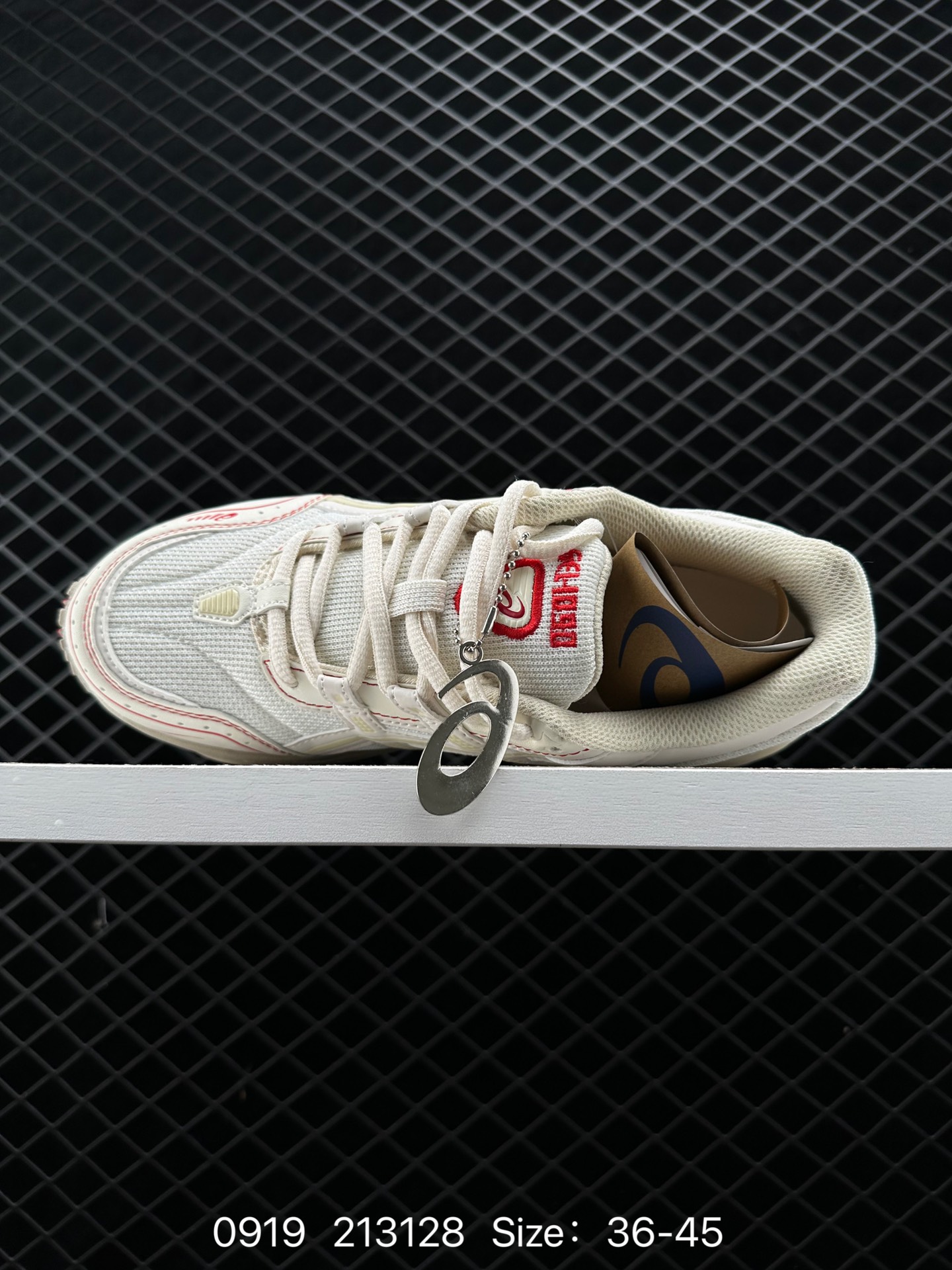 ASICS Tiger GEL-1090V2