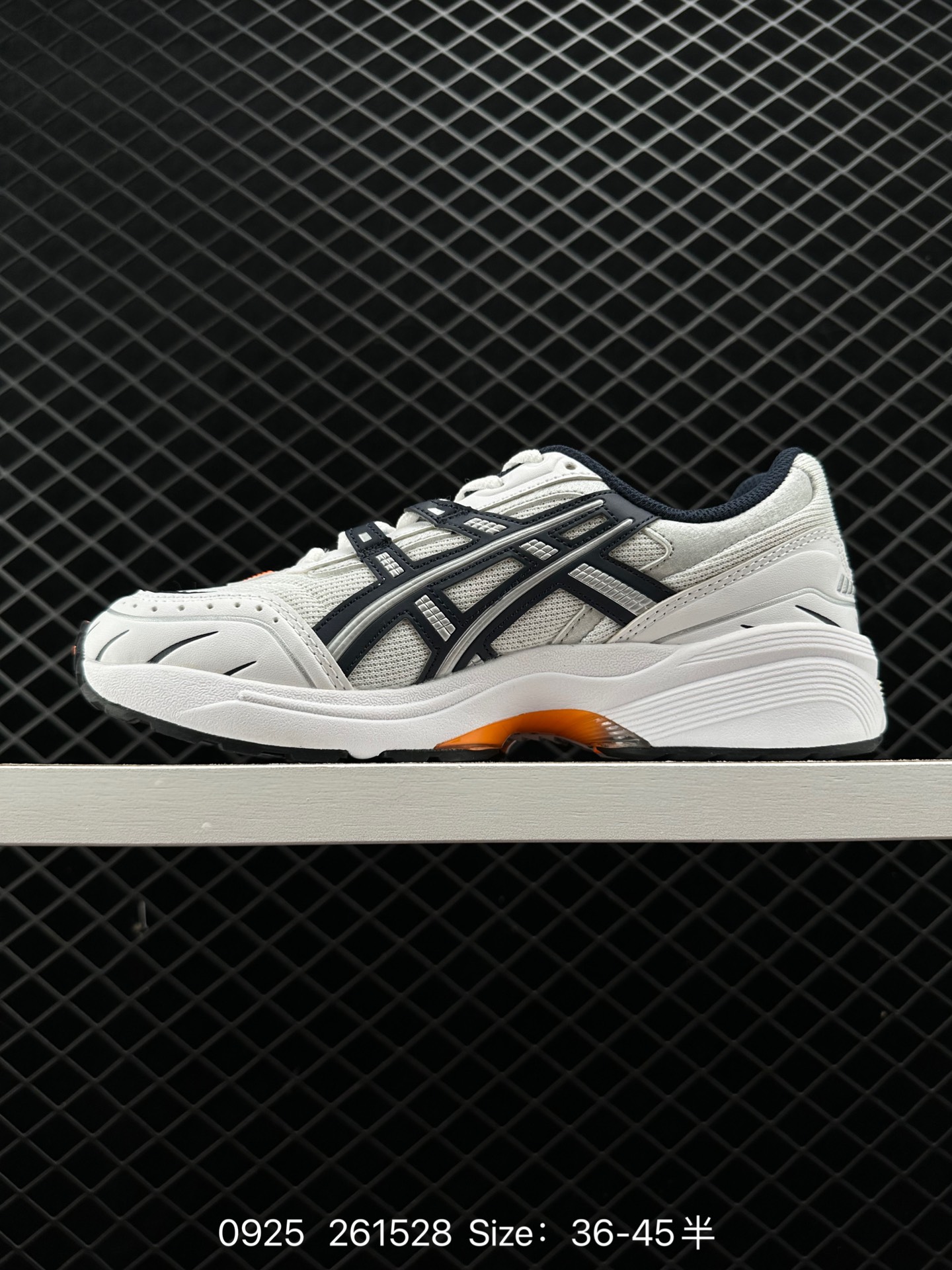 ASICS Tiger GEL-1090