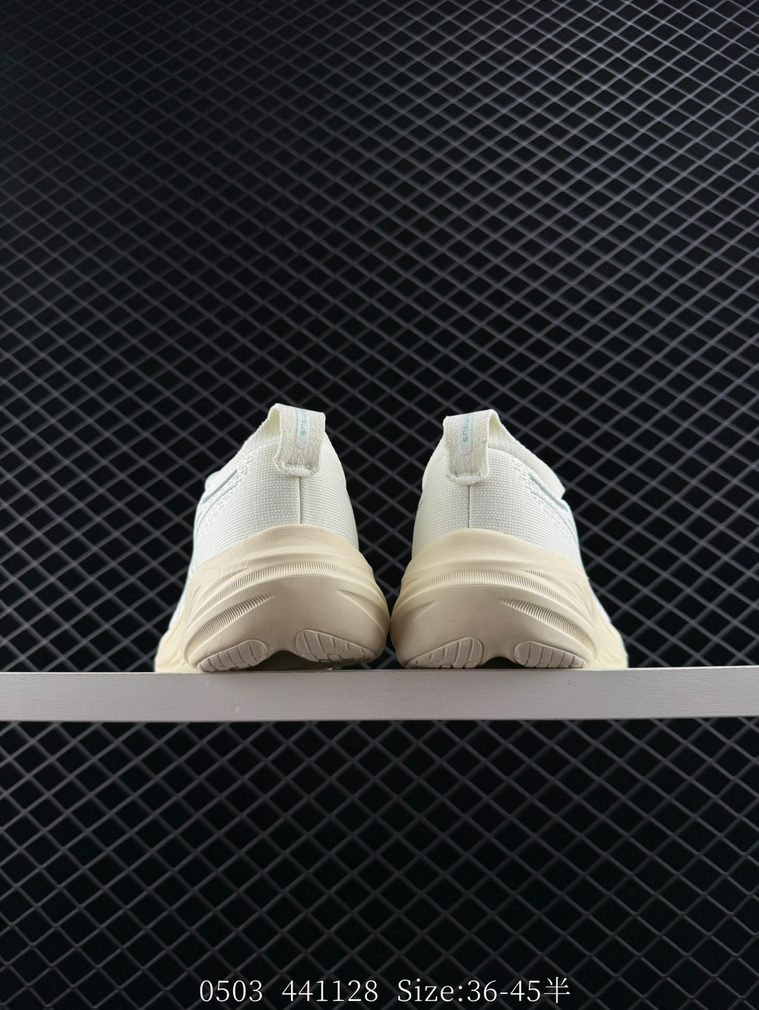 Asics  GEL-NIMBUS 26