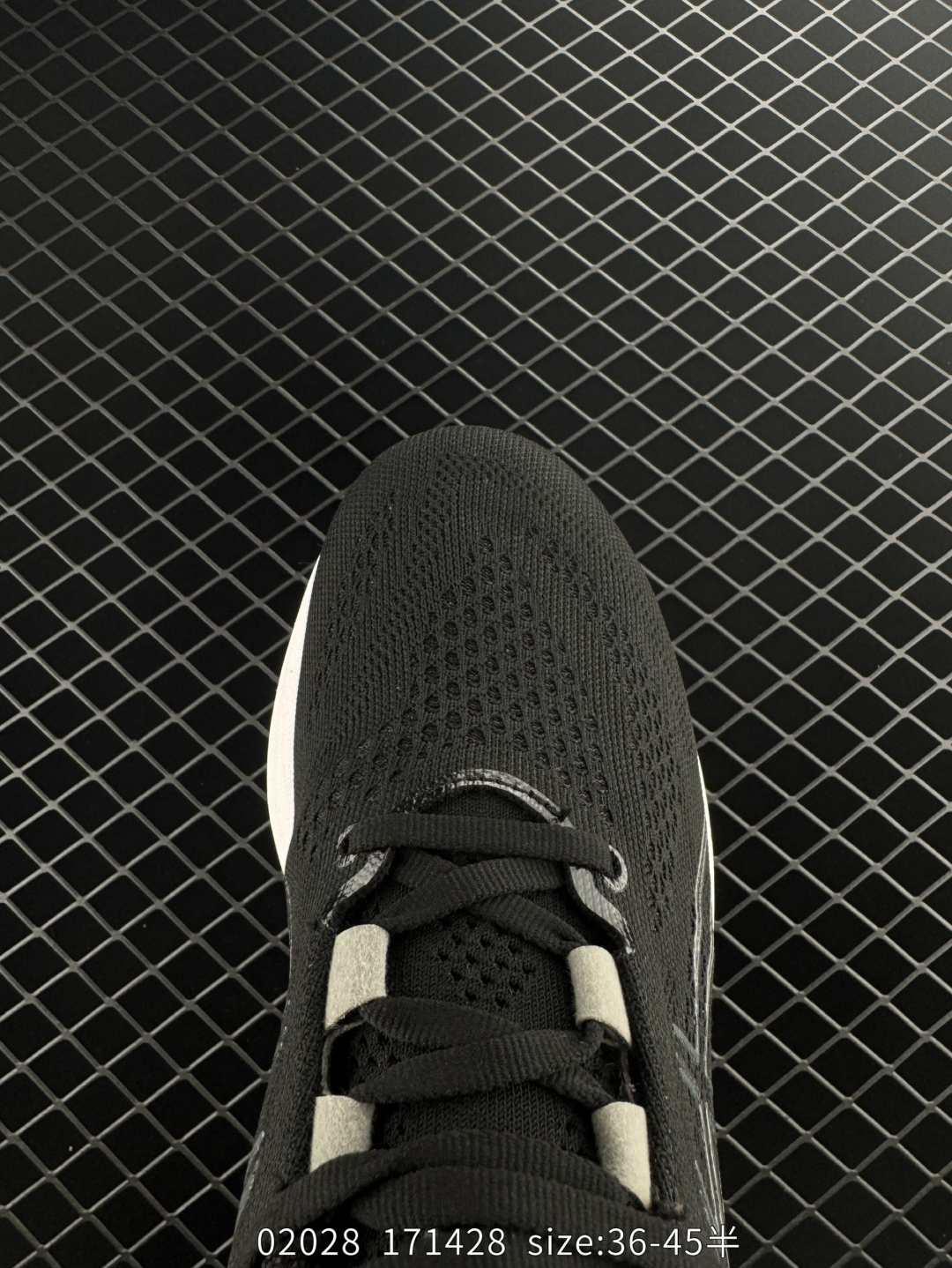 Asics  GEL-NIMBUS 26