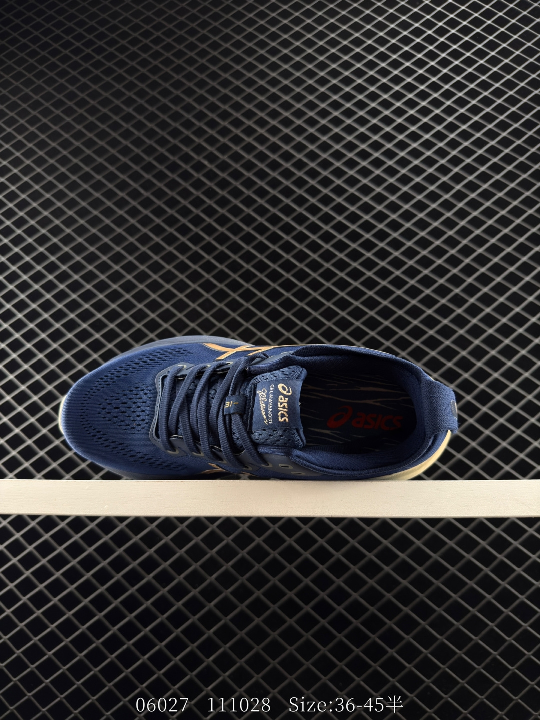 ASICS  GEL-KAYANO 31 PLATINUM