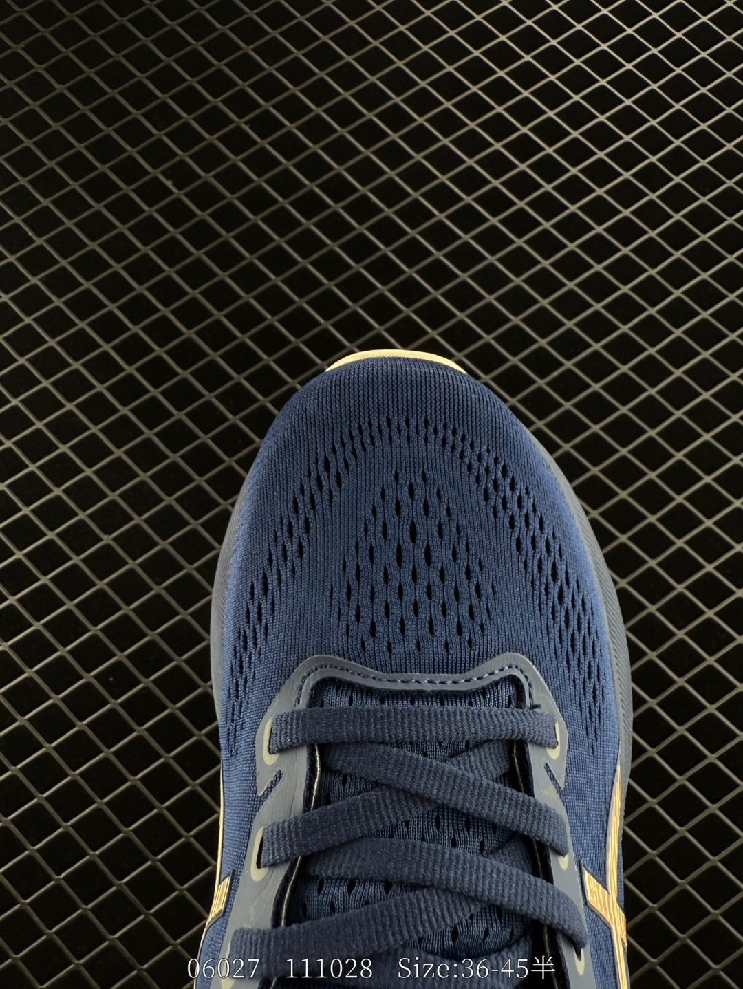 ASICS  GEL-KAYANO 31 PLATINUM