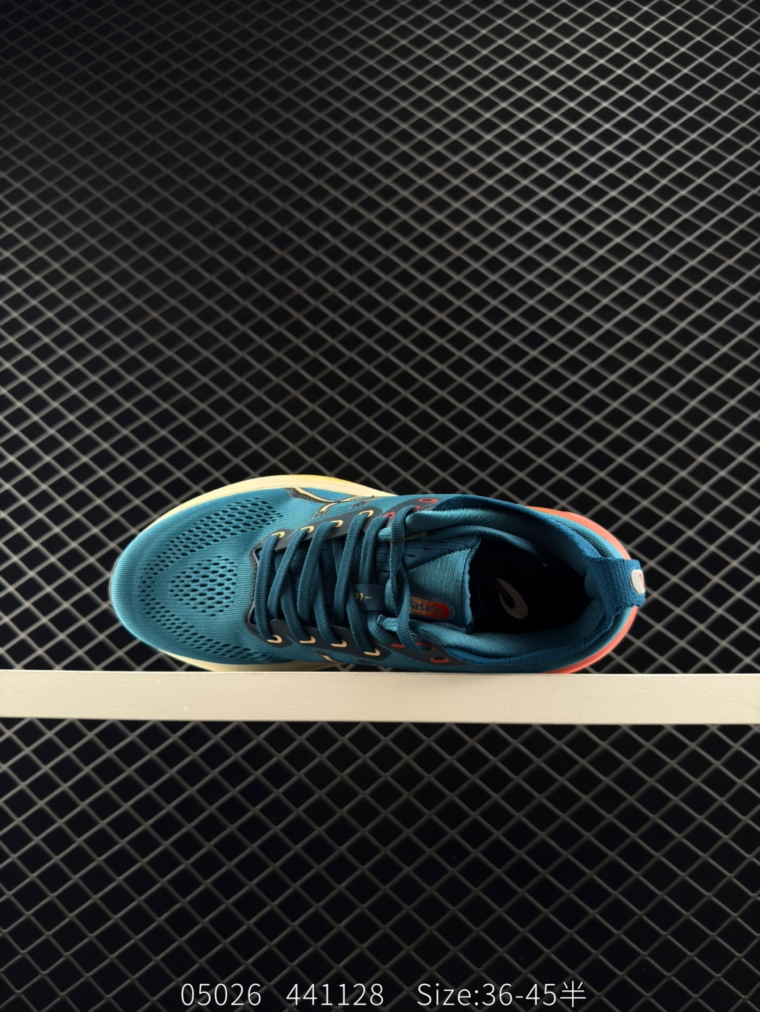 ASICS  GEL-KAYANO 31 PLATINUM