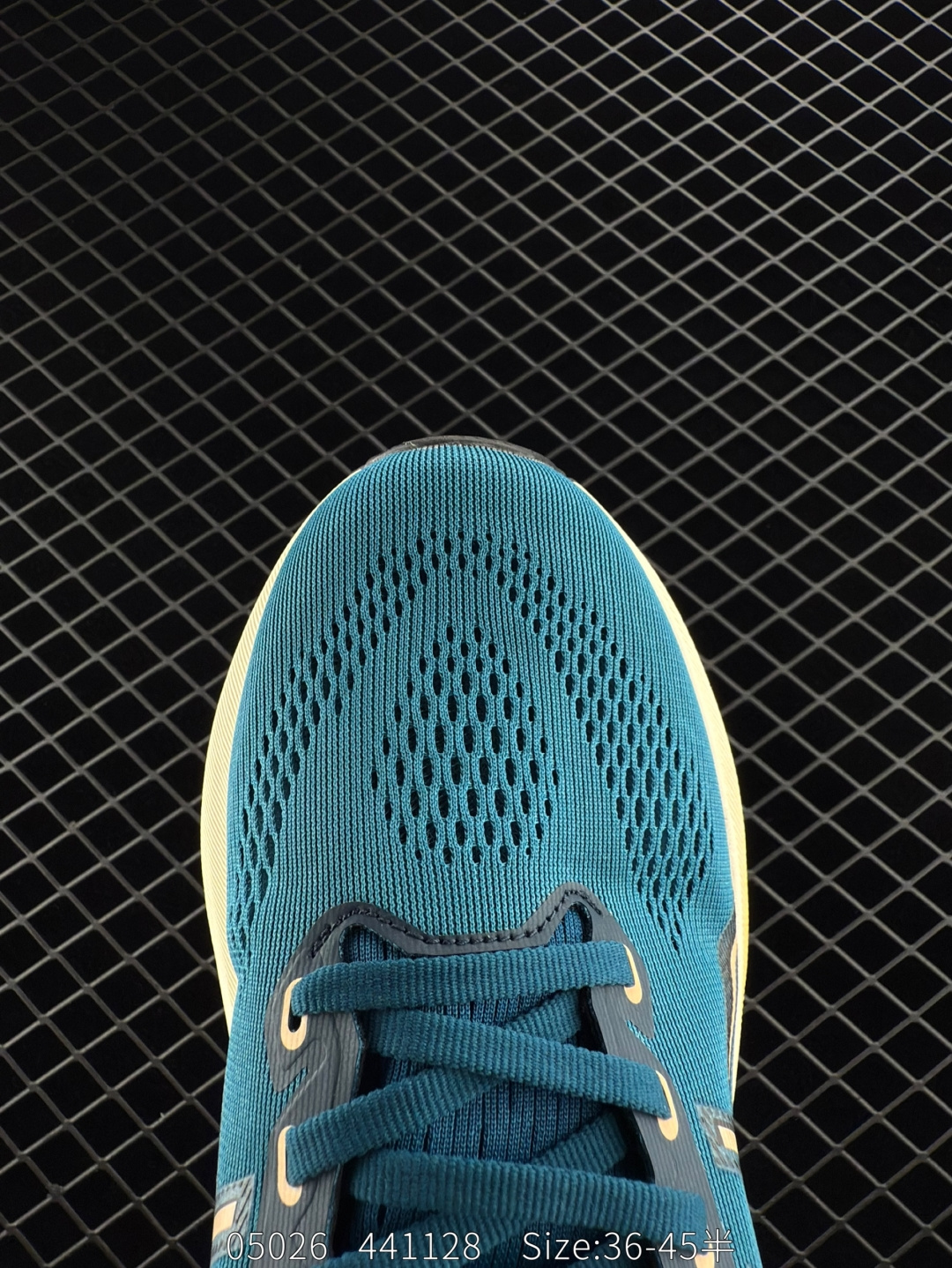 ASICS  GEL-KAYANO 31 PLATINUM