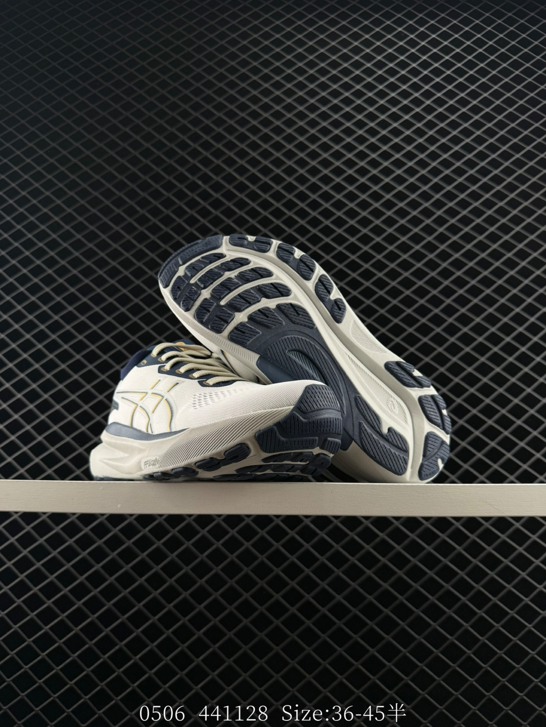 ASICS  GEL-KAYANO 31 PLATINUM