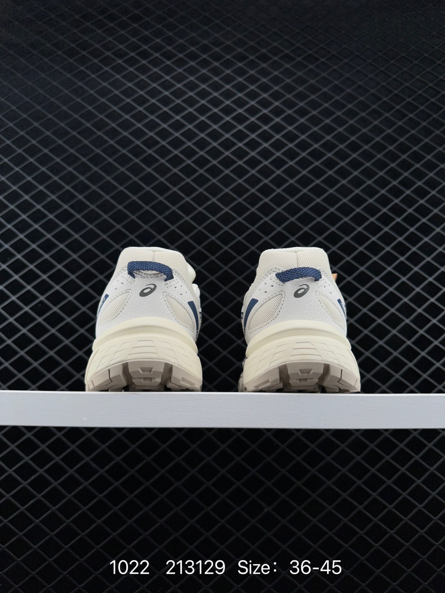 ASICS  GEL-VENTURE 6