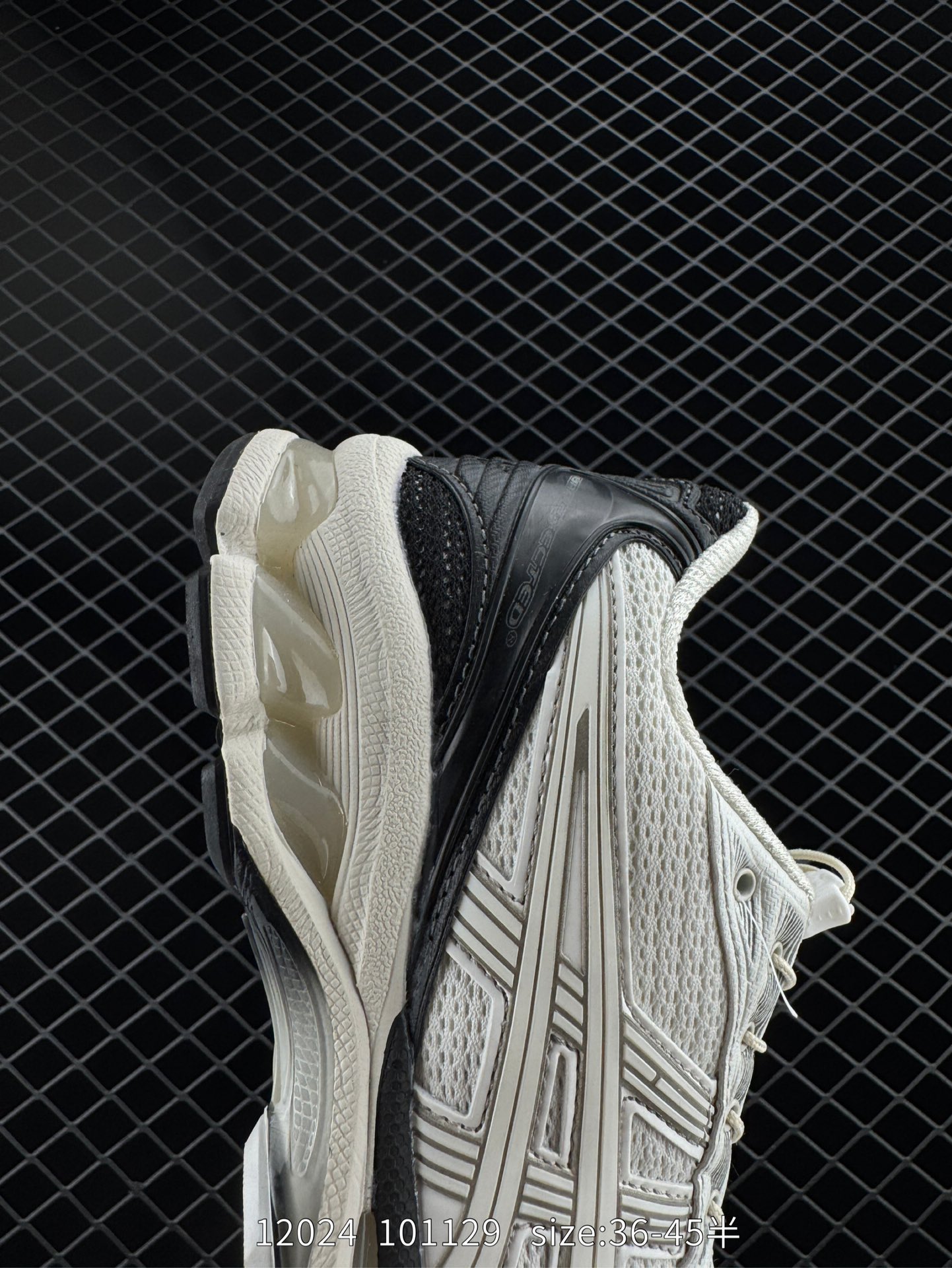 ASICS GEL - KAYANO 14