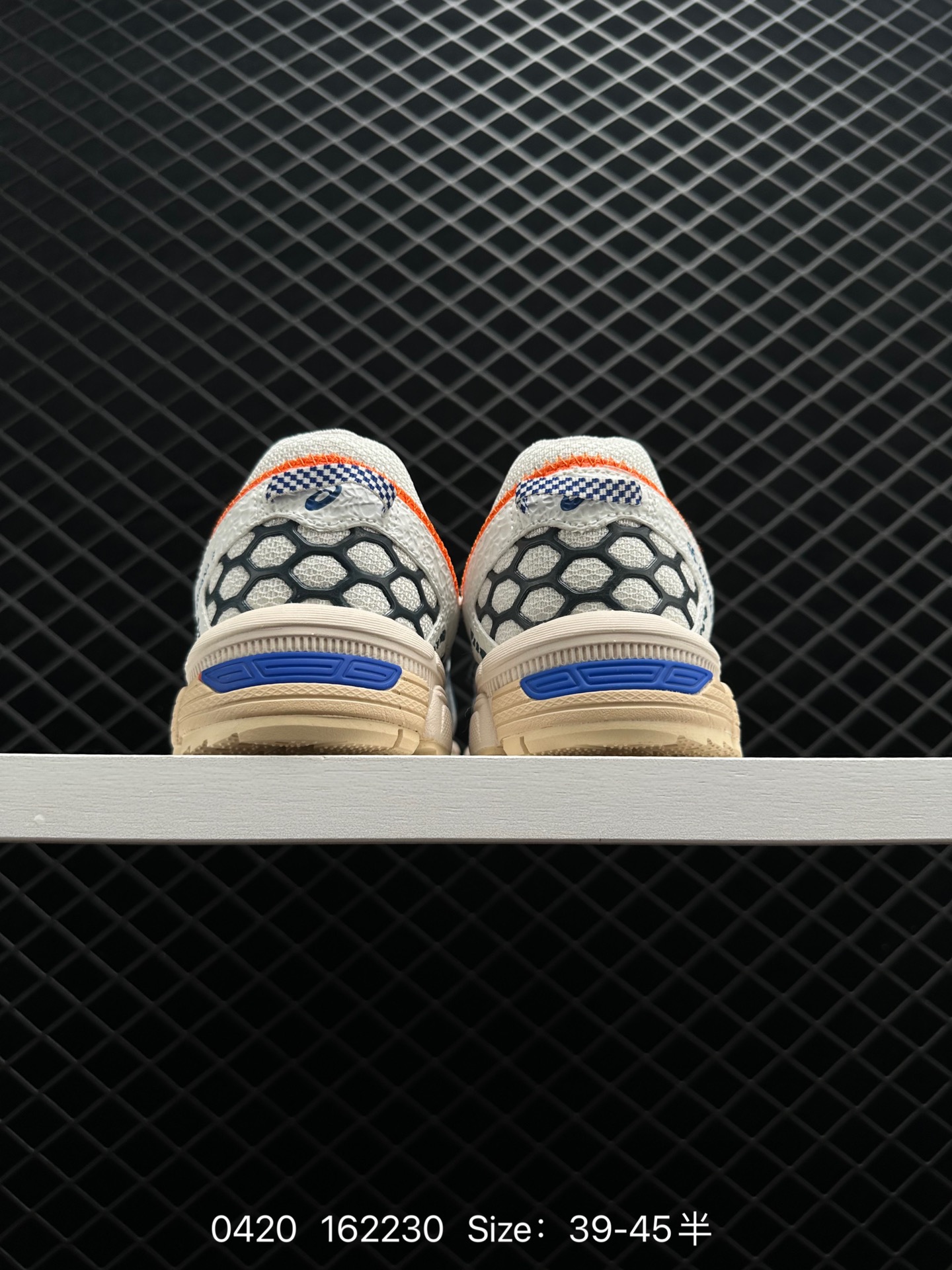 Asics Gel-Kahana 8  VENTURE 8