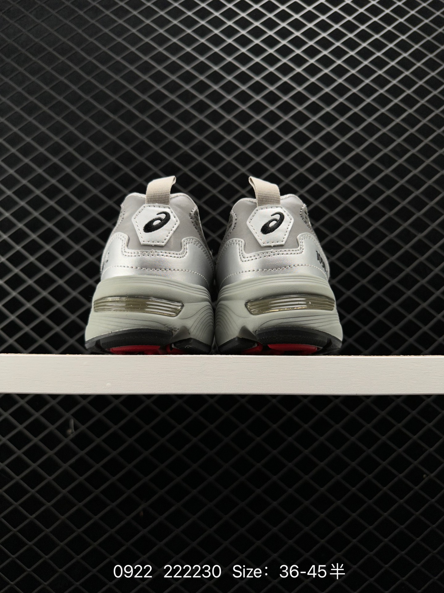 ASICS Tiger GEL-1090V2