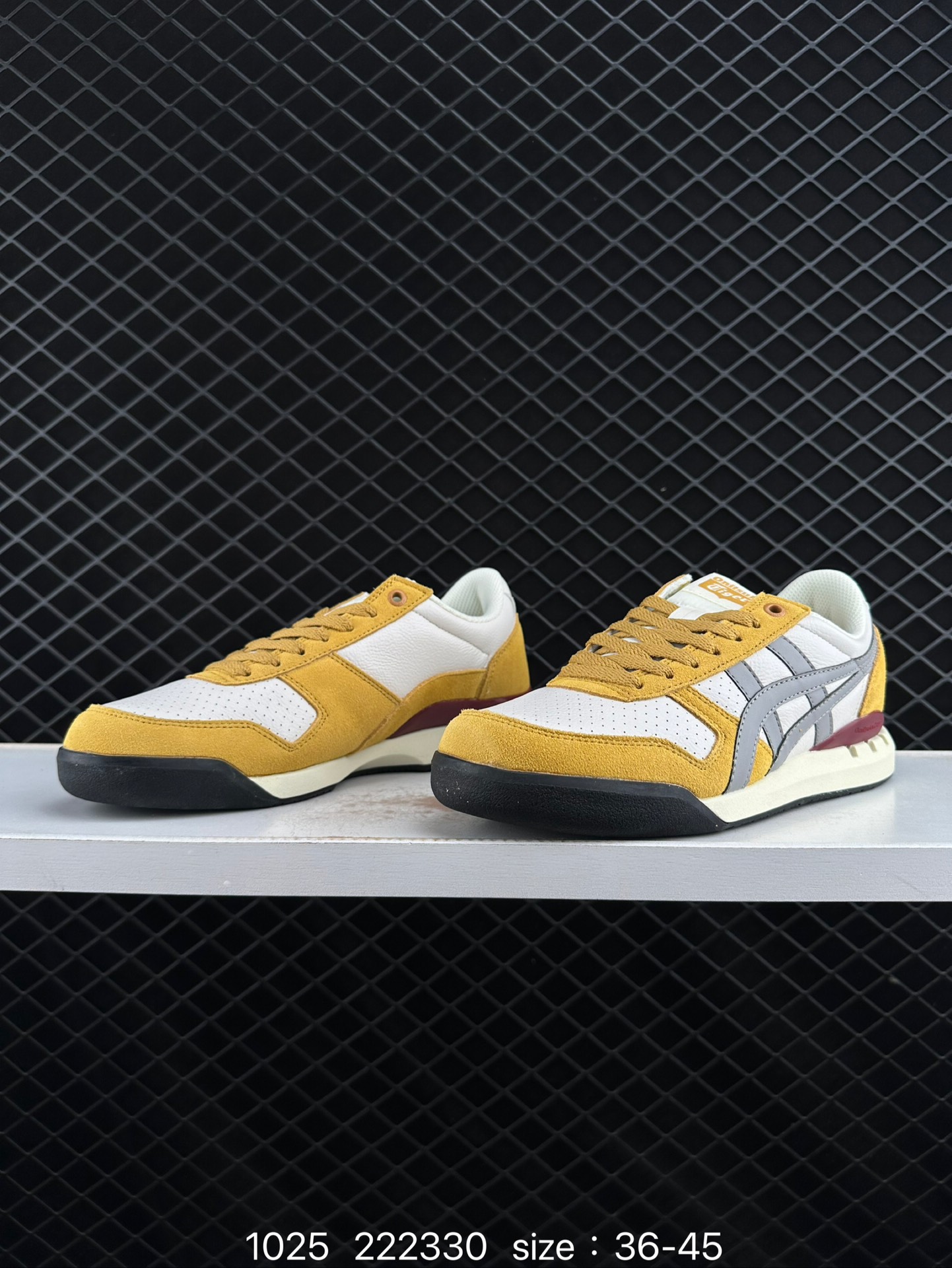 Asics Onitsuka Tiger Ultimate 81 EX
