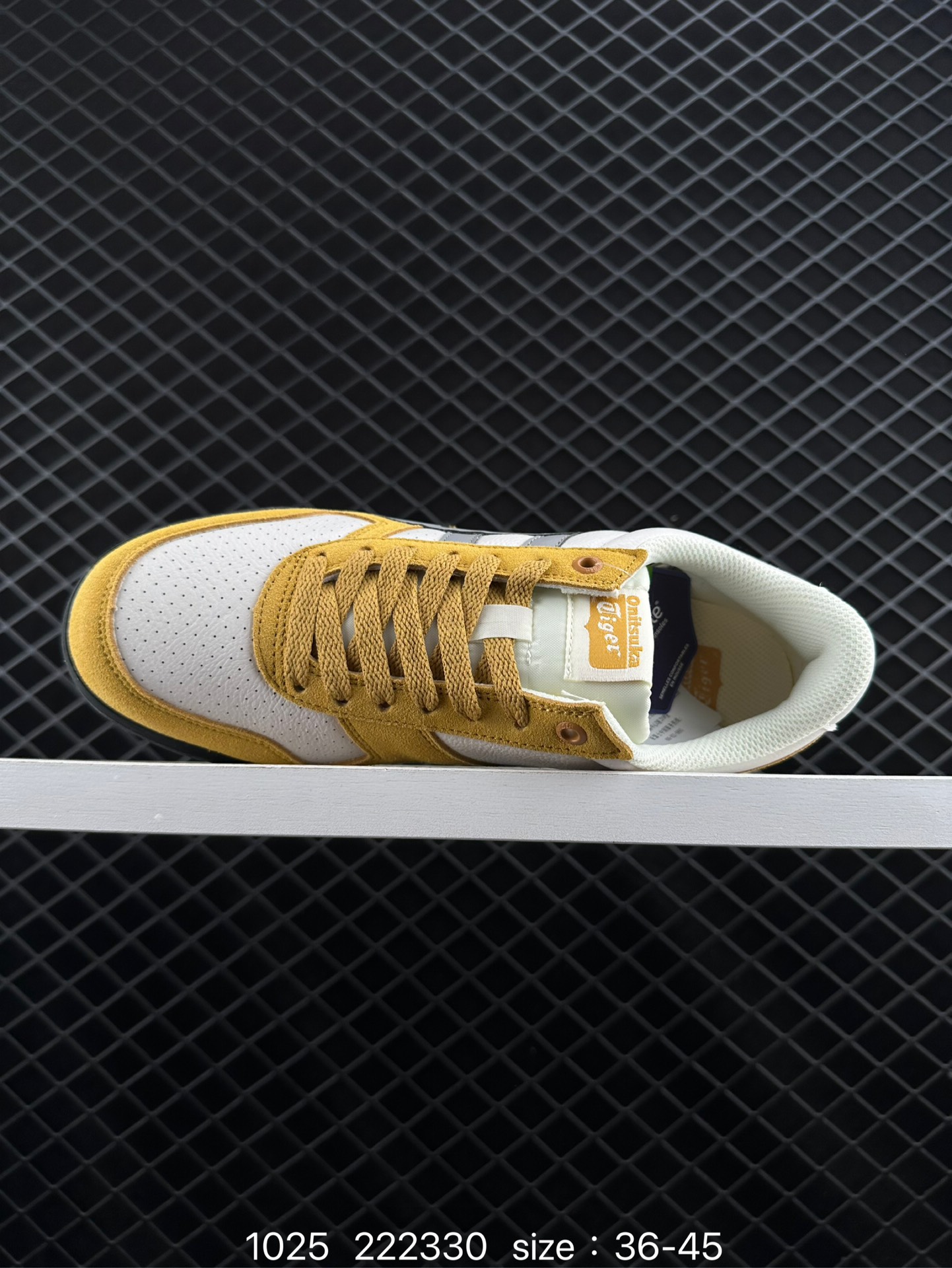 Asics Onitsuka Tiger Ultimate 81 EX