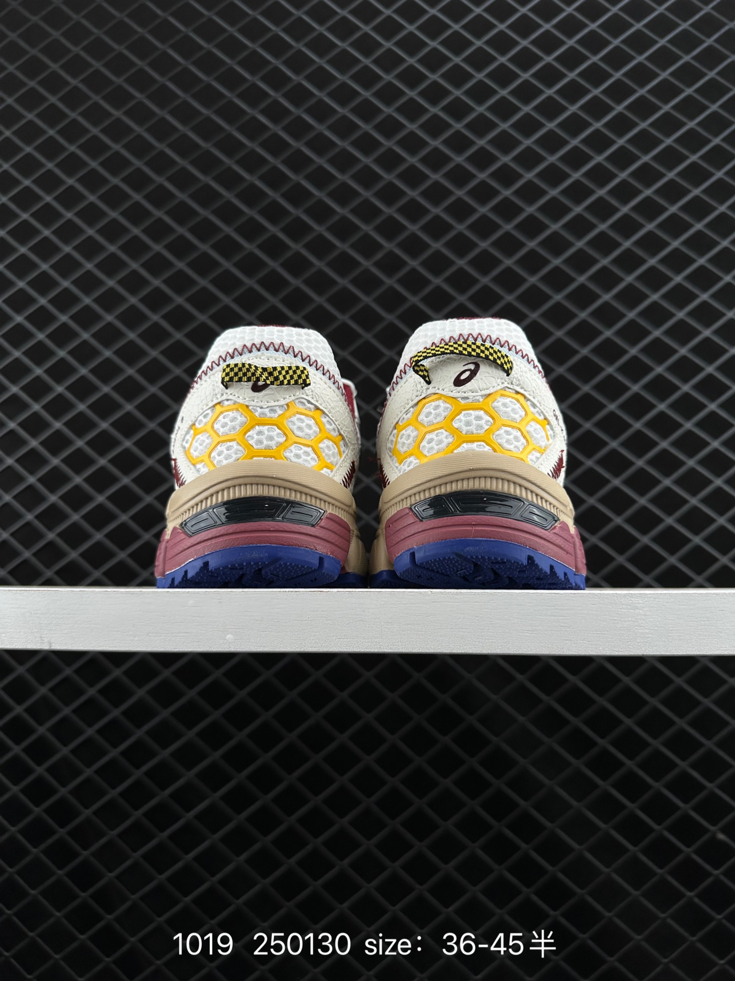 ASICS   GEL-KAHANA 8