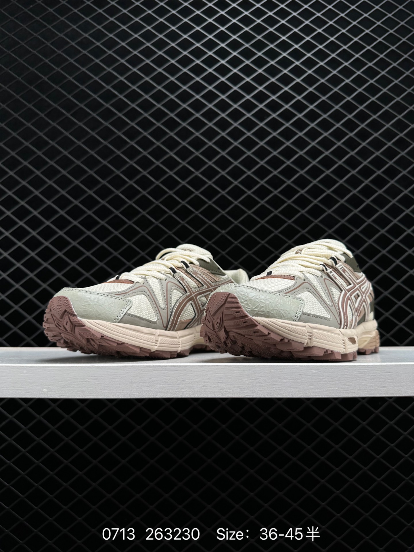 ASICS   GEL-KAHANA 8