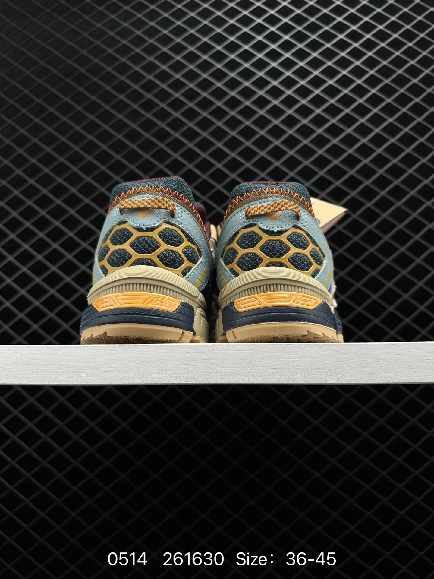 ASICS   GEL-KAHANA 8