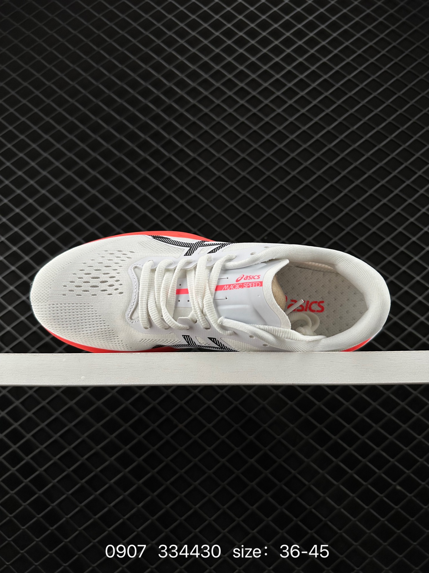 Asics  MAGIC SPEED 4