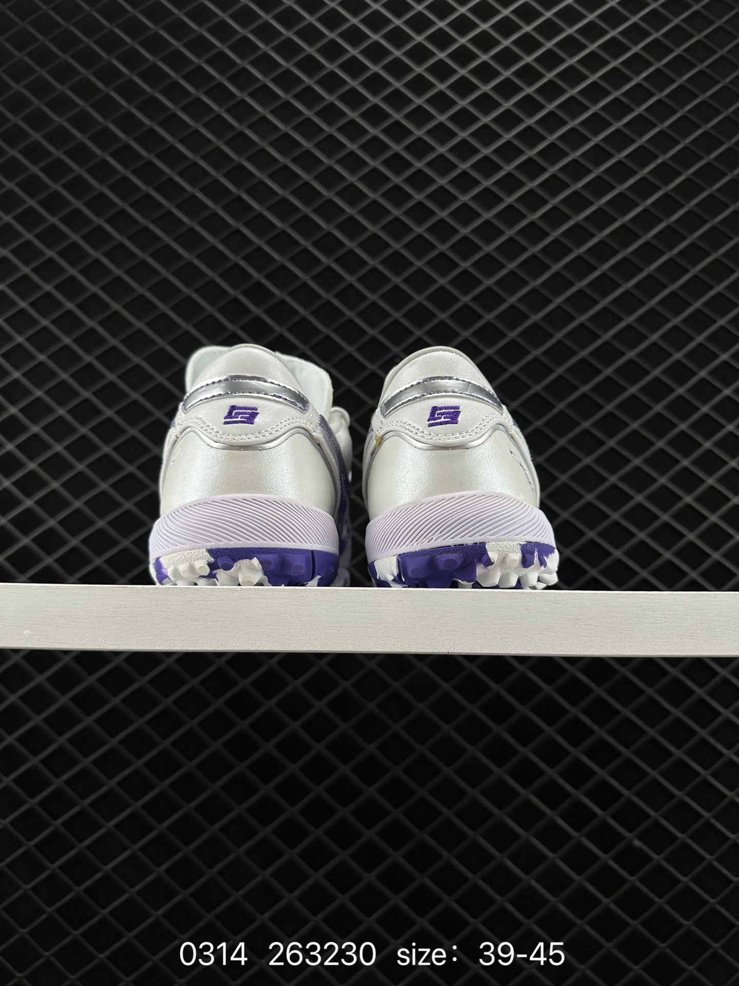 Asics  ASICS C3 FF TF