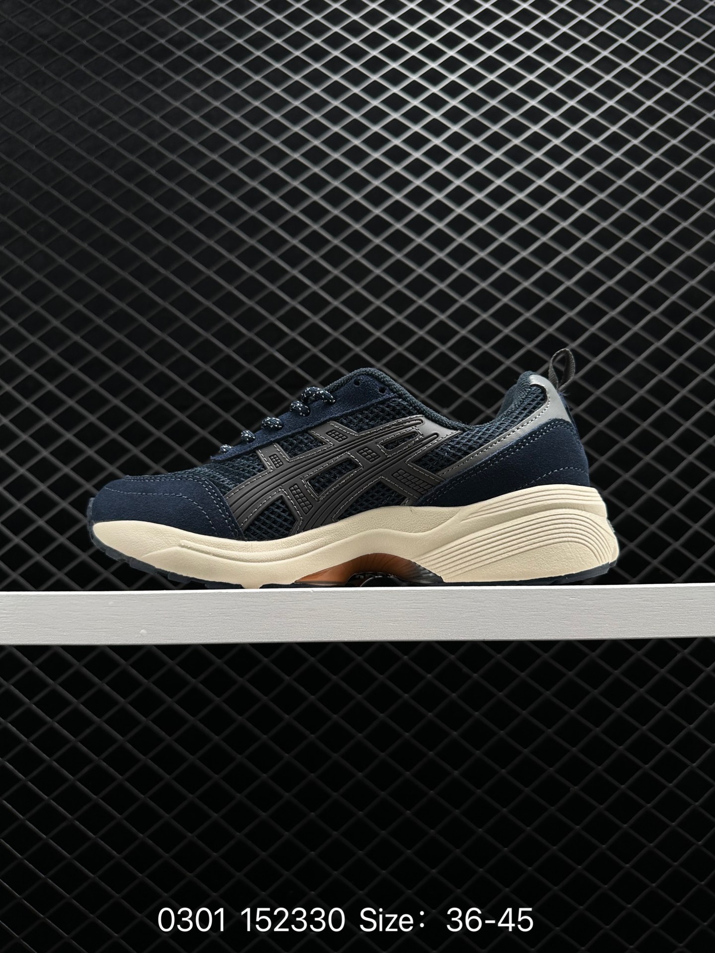 ASICS  Tiger Gel-1090 YY