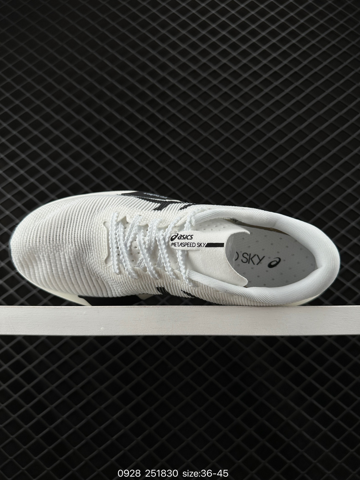 Asics Metaspeed Sky Paris