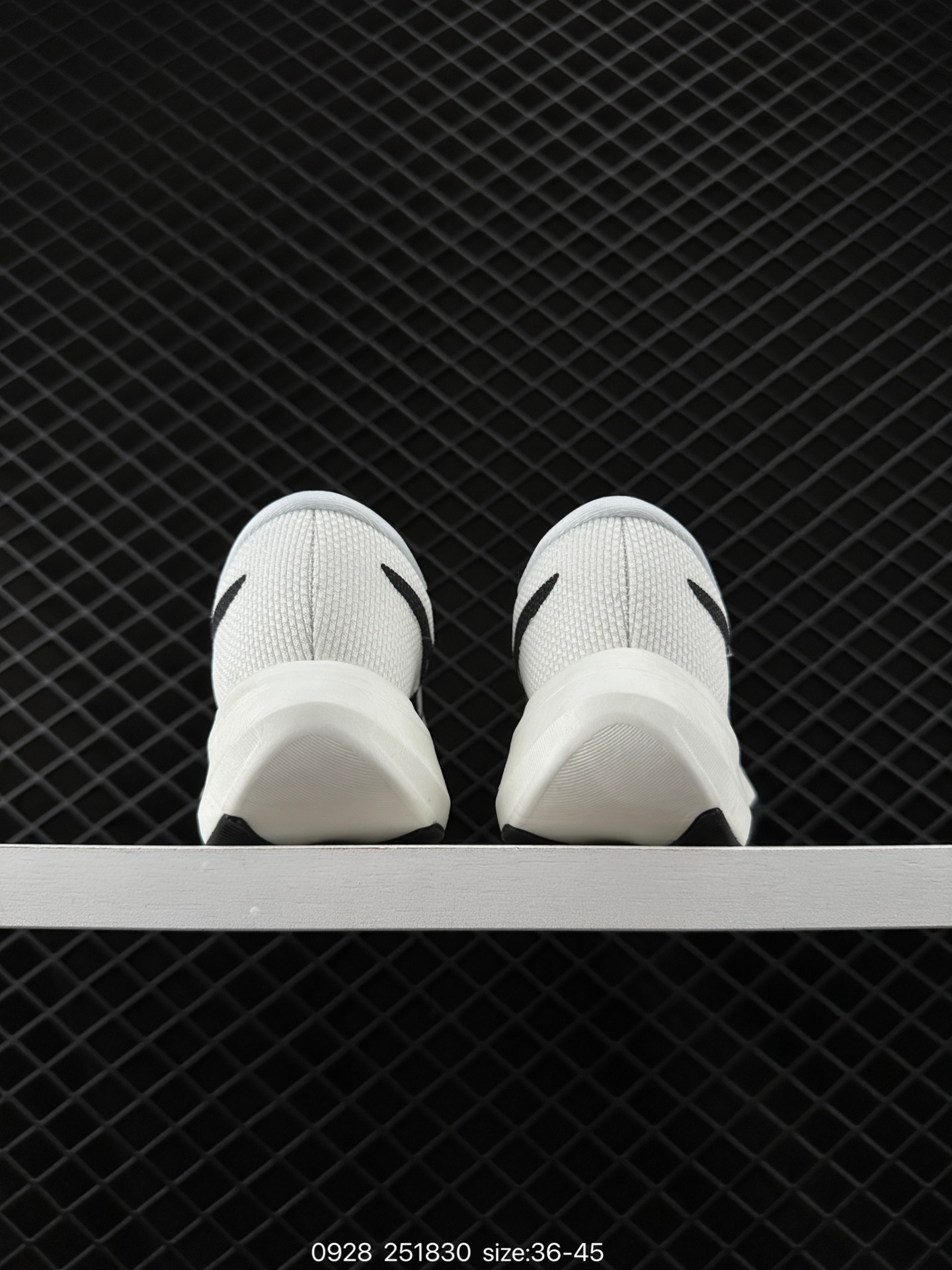 Asics Metaspeed Sky Paris